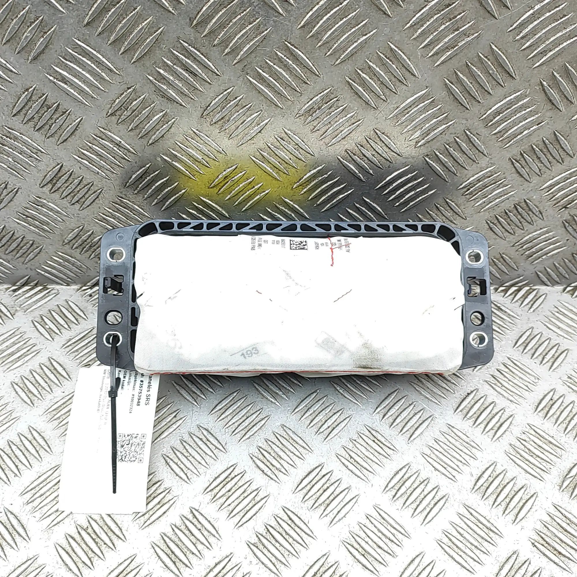 Audi Q3 (F3) Dashboard Safety Bag SRS 83A880204D Dashboard Safety Bag SRS AUDI Q3 (F3...