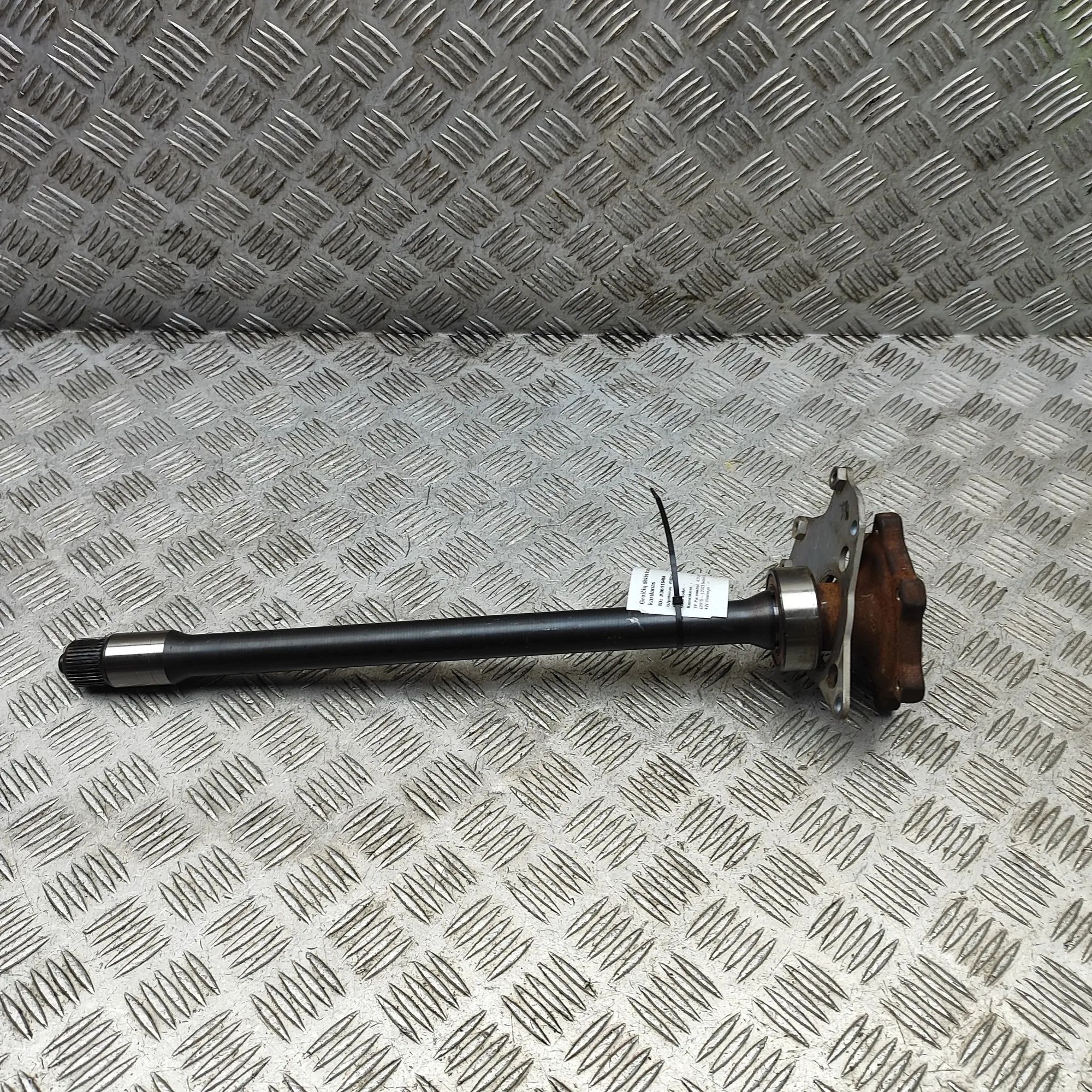 Audi Q7 (4M) Front Left Driveshaft 0D5409355F Front Left Driveshaft AUDI Q7 (4M) (...