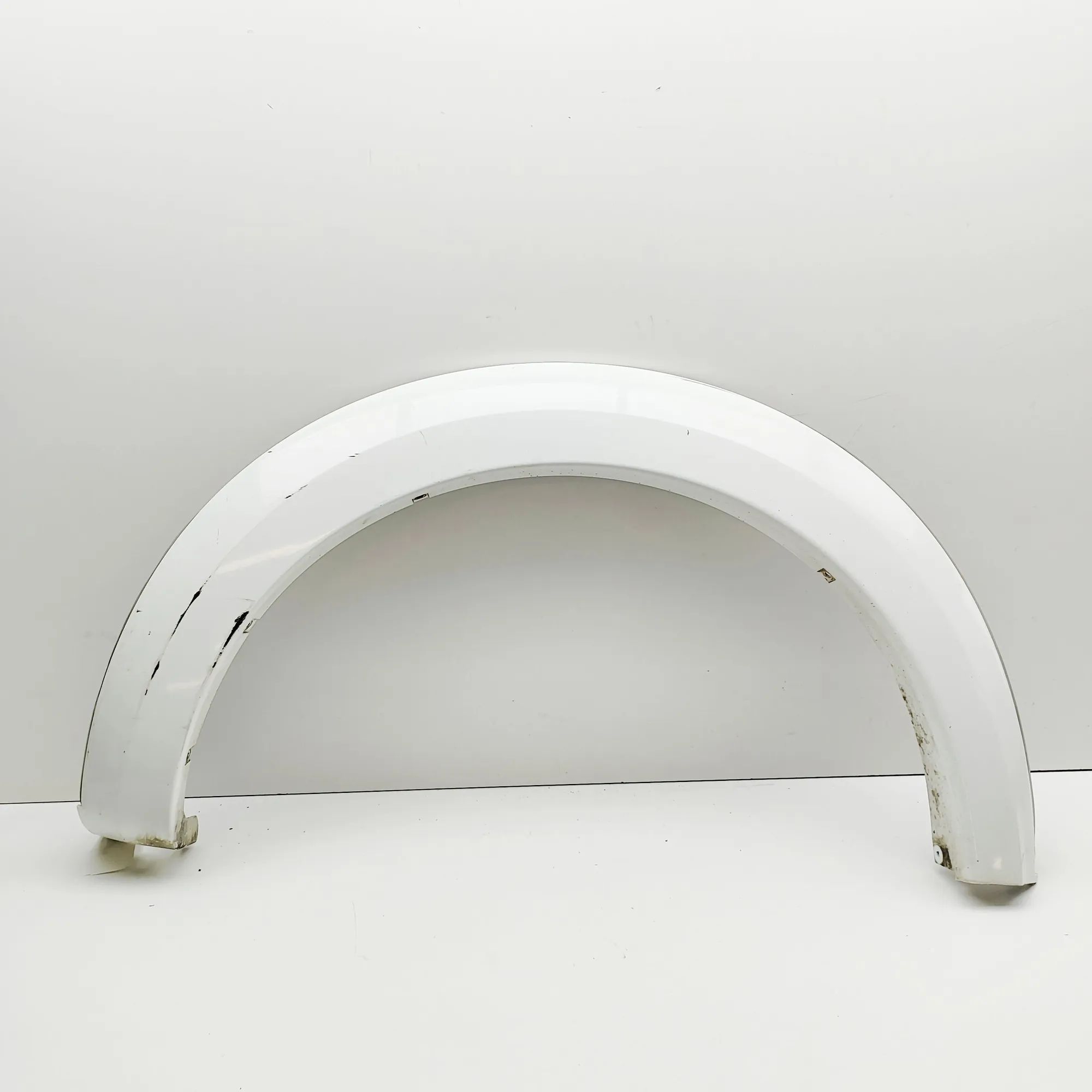 Mitsubishi Eclipse Cross Front Left Fender Arch Trim 7407A271ZZ, 7407A397 Front Left Fender Arch Tri...