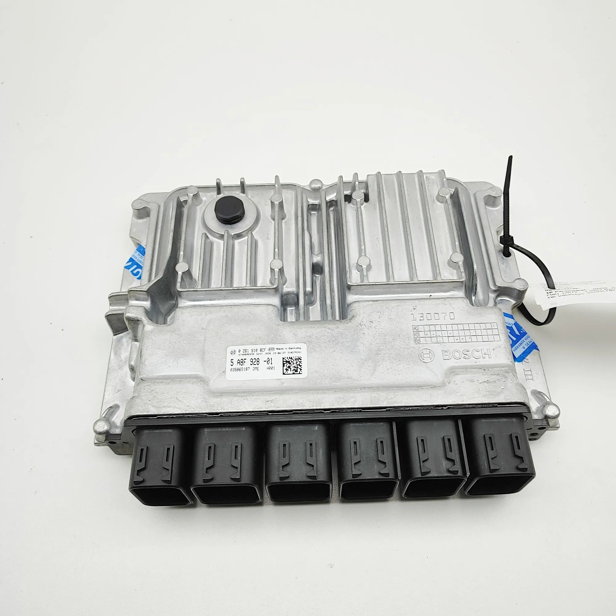 BMW X4 (G02) Engine Control Unit 0261S108CF, 5A8F928 Engine Control Unit BMW X4 ...