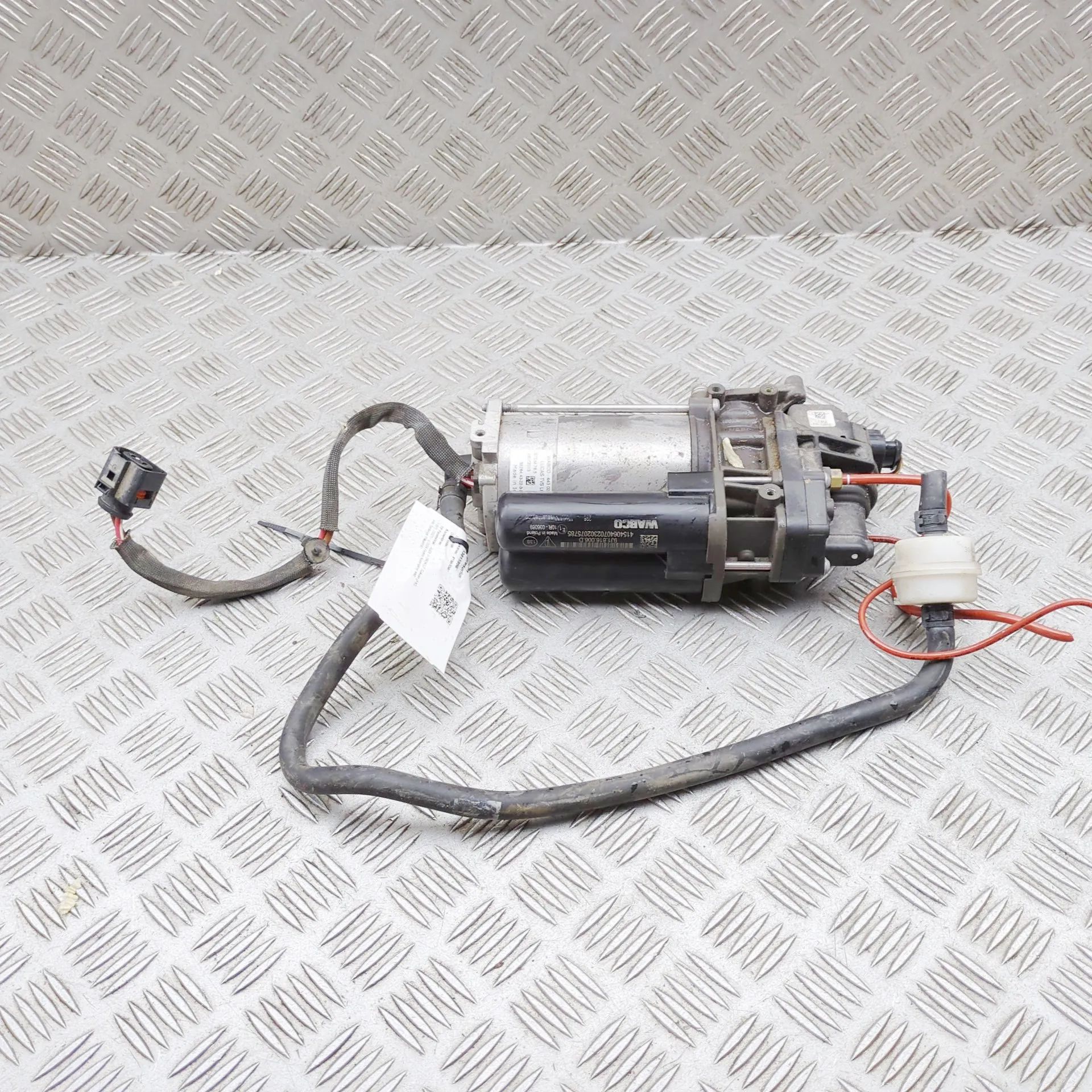 Audi e-tron GT (FW) Air Suspension Compressor 9J1616006D Air Suspension Compressor AUDI E-TRO...