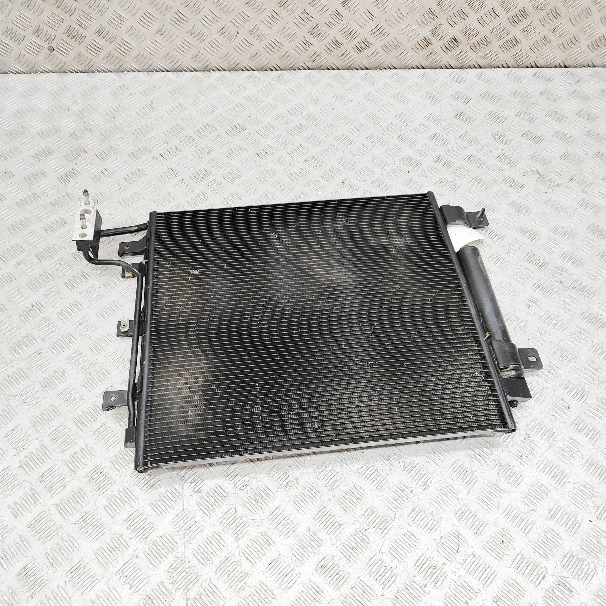 Jeep Wrangler (JK) A/C Air Con Radiator 68143891AA A/C Air Con Radiator JEEP WRANGLER (...