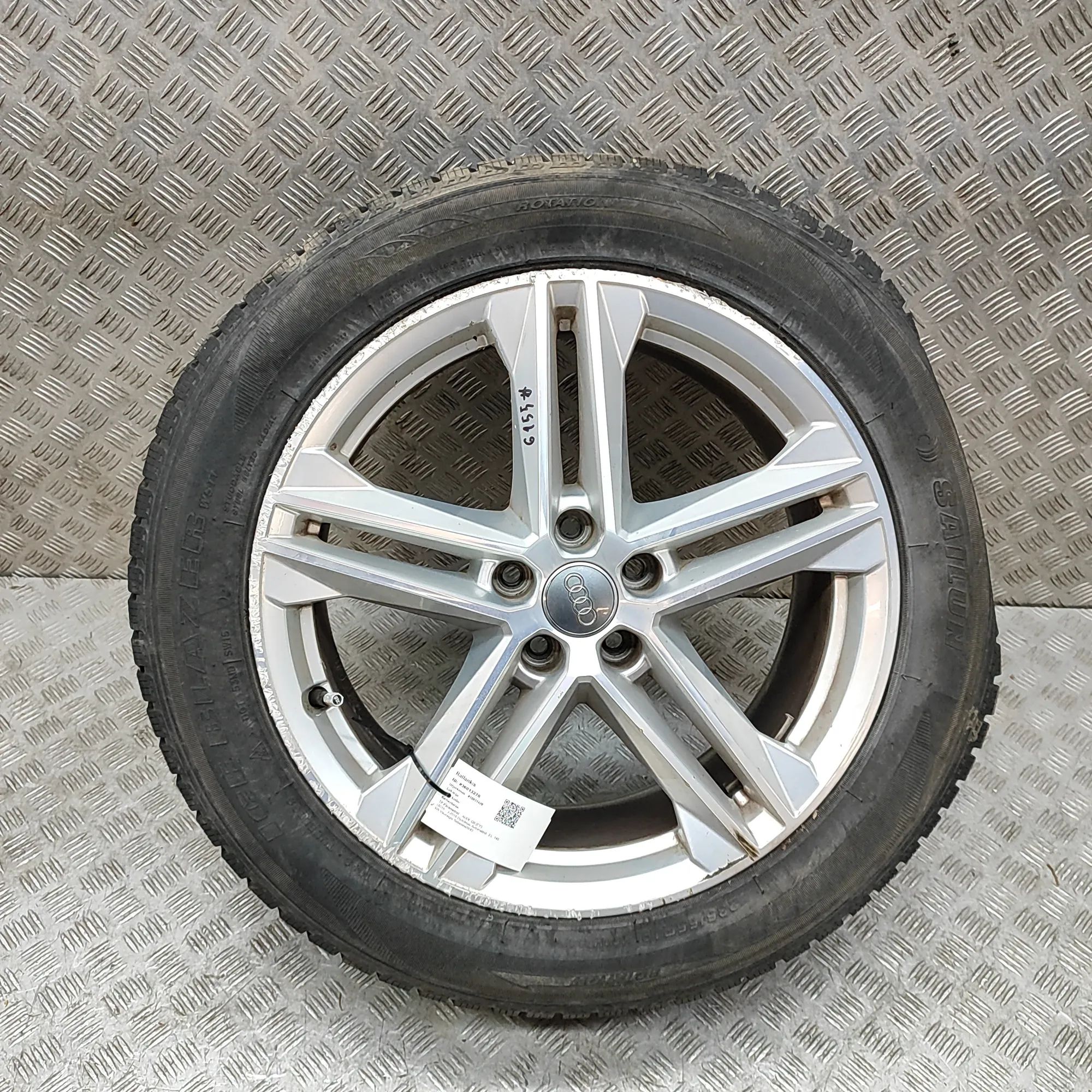 Audi Q5 (FY) Alloy Wheel 80A601025G Alloy Wheel AUDI Q5 (FY) (2016-...)
...