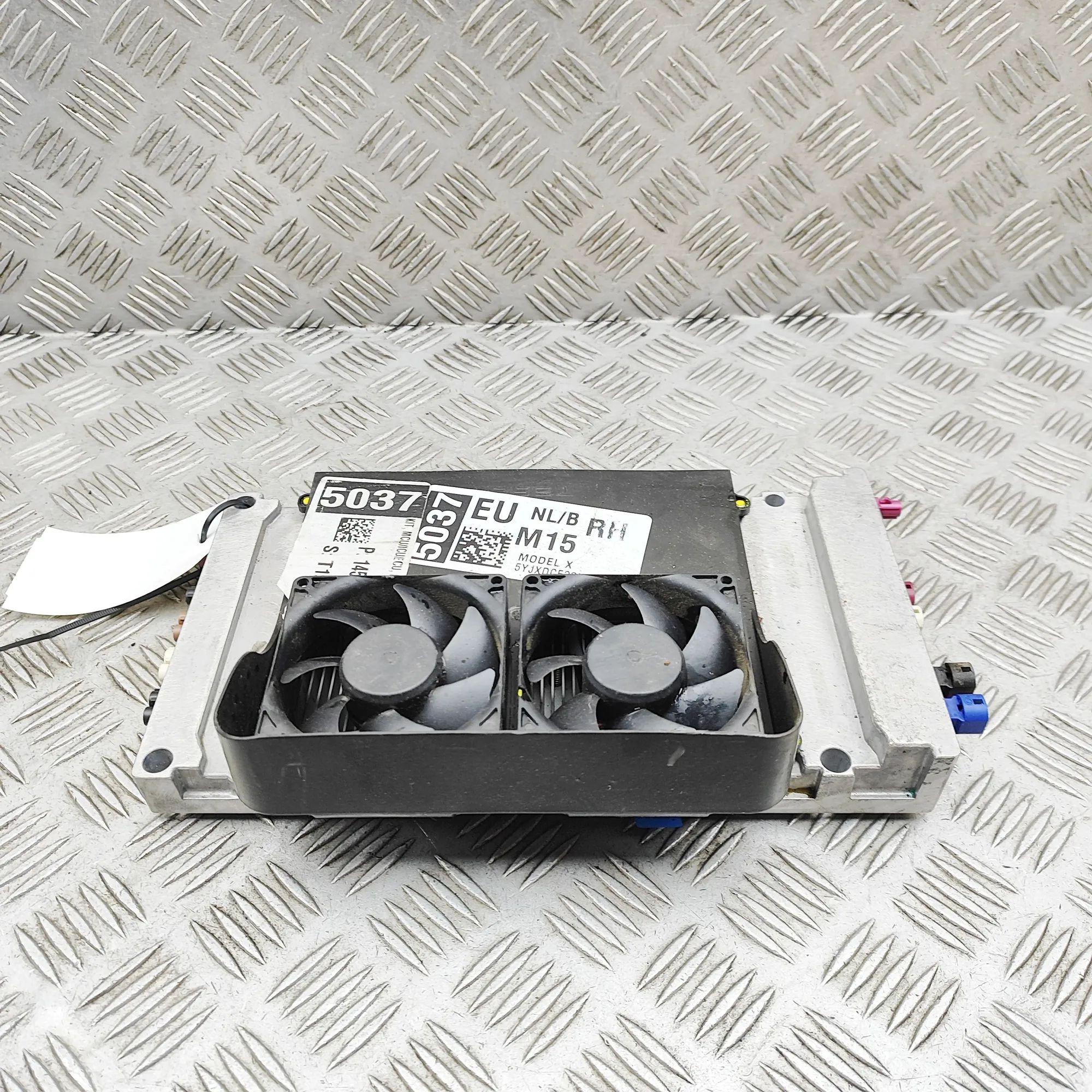 Tesla Model X Other Control Units 1458083-00-A Other Control Units TESLA MODEL X ...