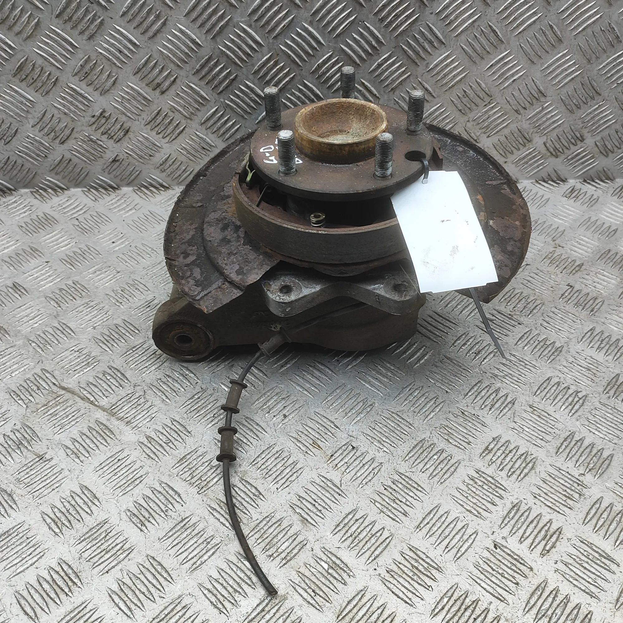 Jaguar XK Rear Right Wheel Hub MXD3290AA Rear Right Wheel Hub JAGUAR XK (8 Cou...
