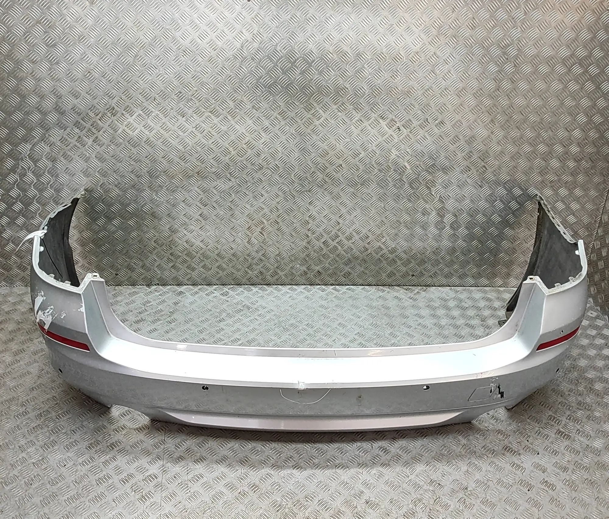 BMW 5 (G30 / G31) rear bumper 7387307 Rear Bumper BMW 5 SERIES (Touring G31) ...