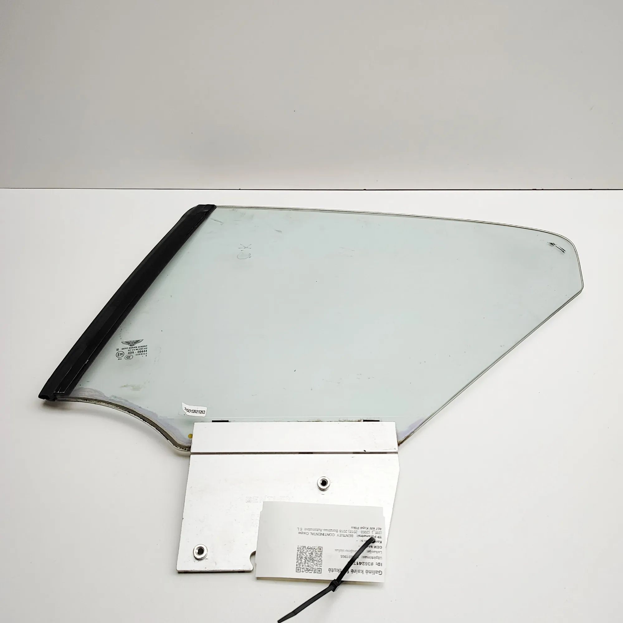 Bentley Continental GT, GTC, Flying Spur Rear Left Quarter Window 3W8845297F Rear Left Quarter Window BENTLEY CON...