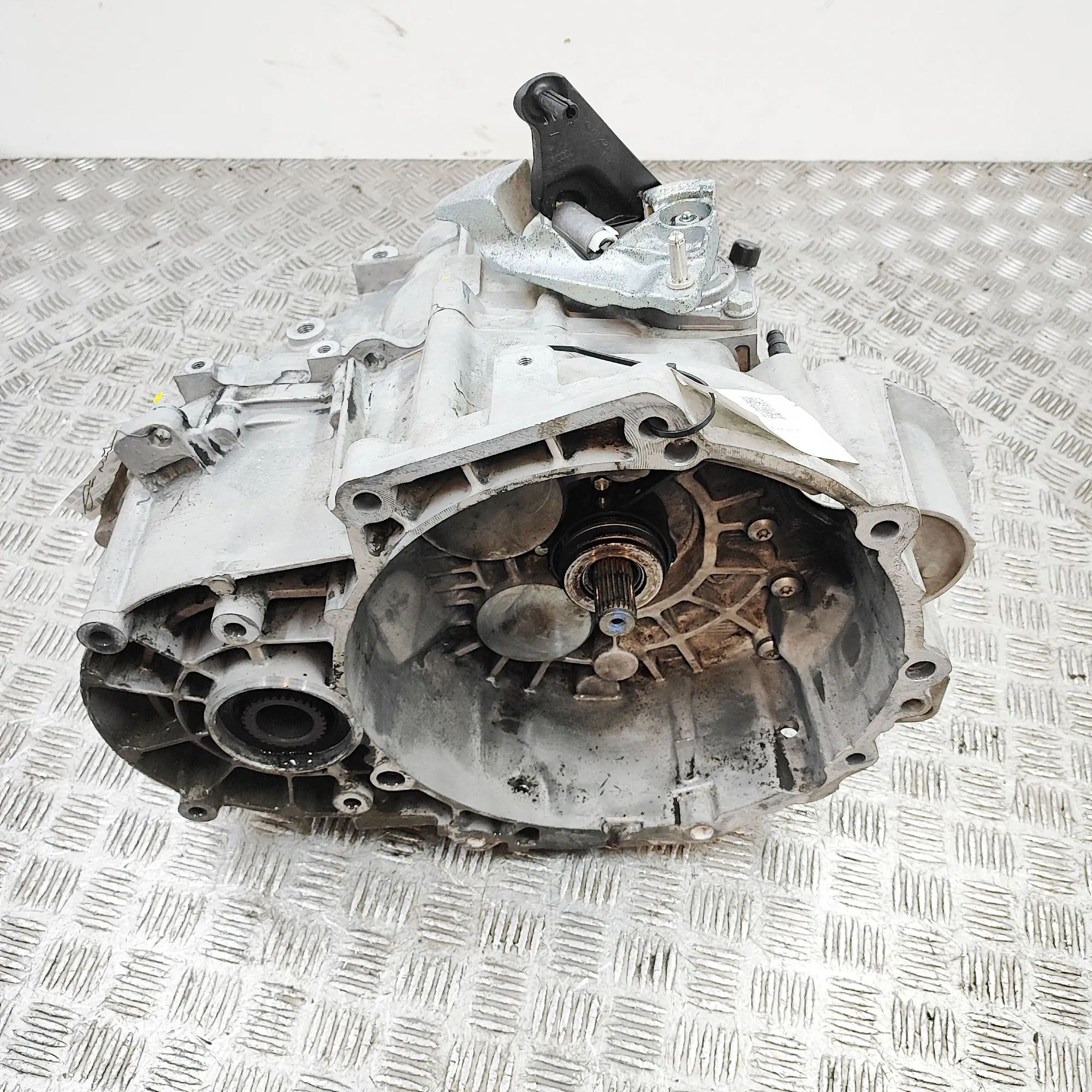 Volkswagen Caddy (2K) Gearbox KXU Gearbox VW CADDY (III Variant 2KB, 2KJ, 2CB...