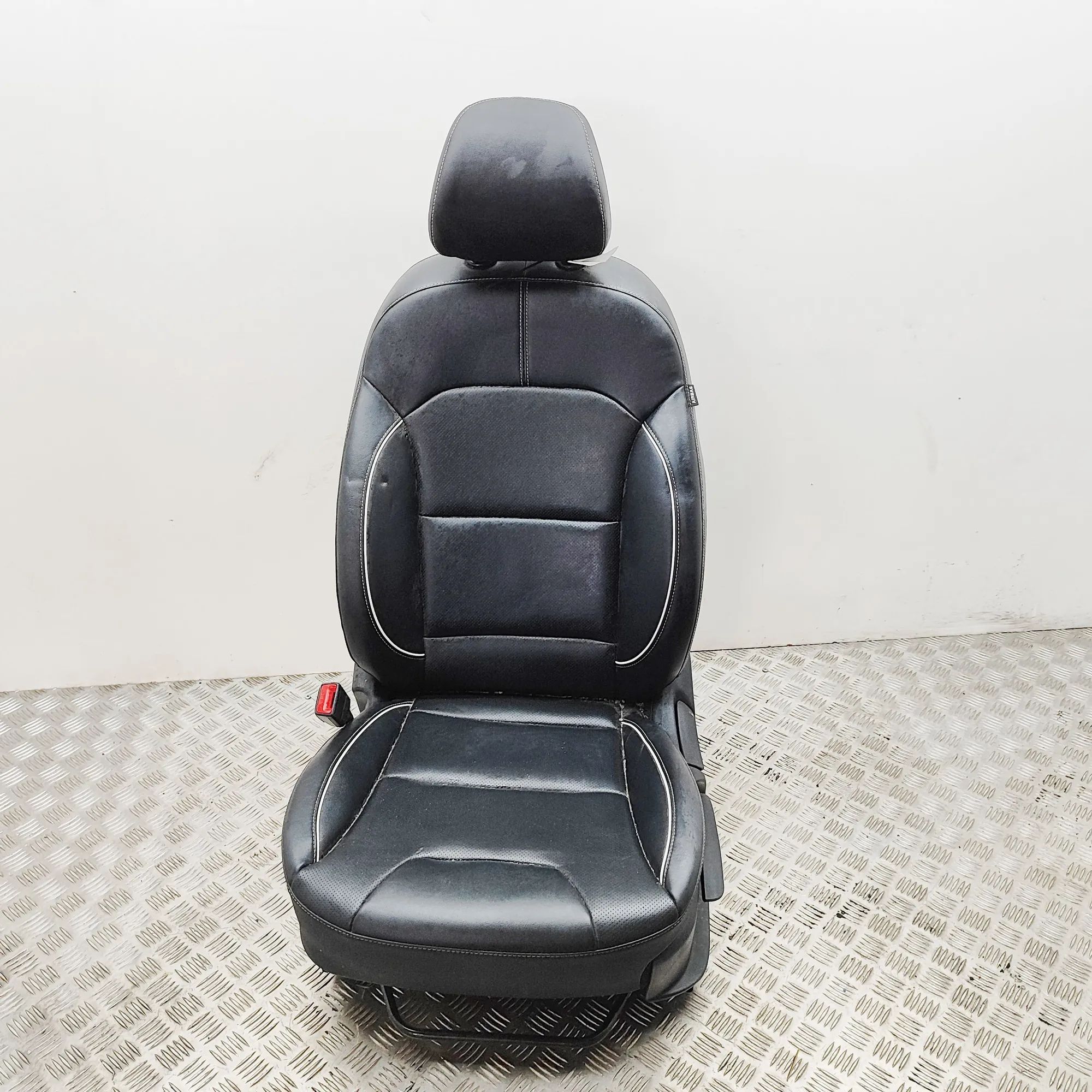 Kia Niro Front Left Seat 88500-Q4350WK Front Left Seat KIA NIRO (2016-.....