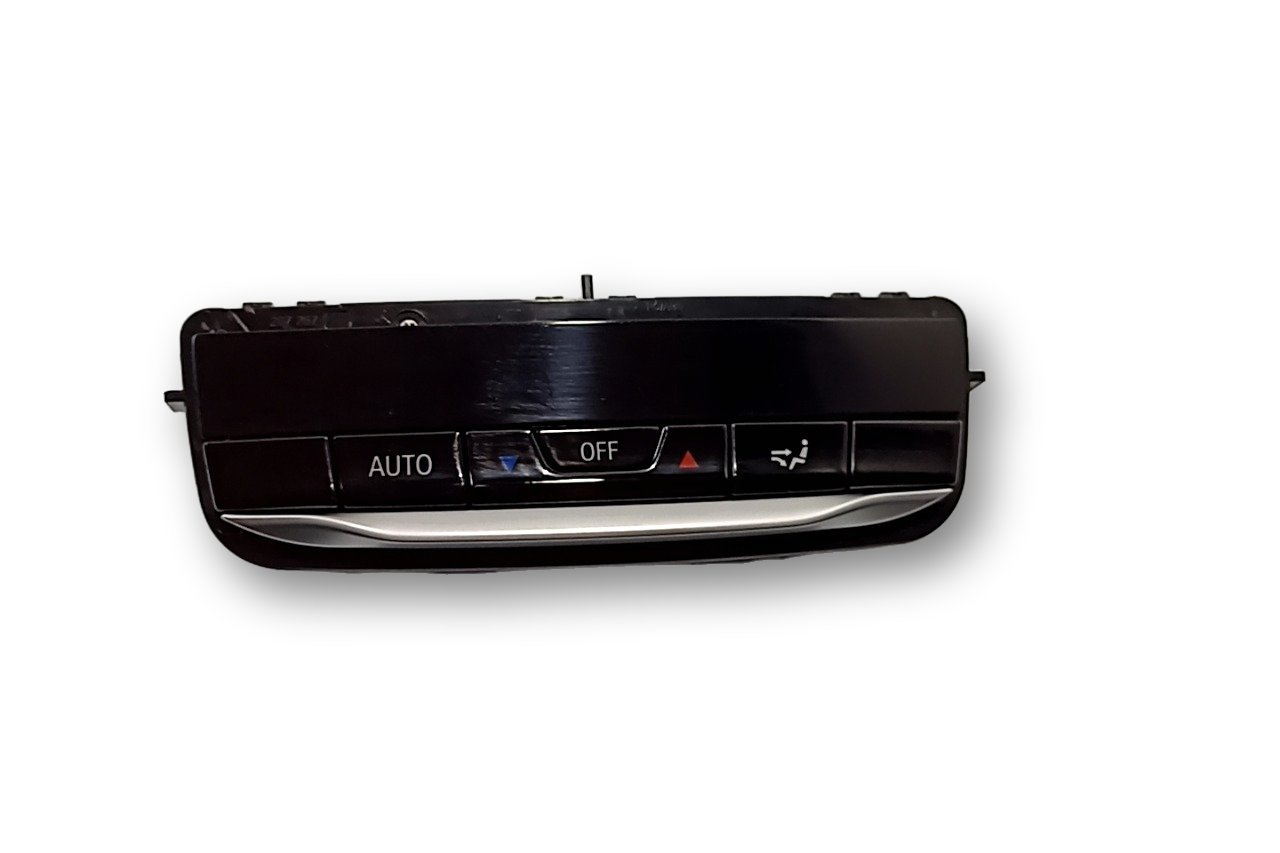 BMW 3 (G20 / G21) Climate control unit BMW 3 SERIES Climate control unit OEM 5A3BBF4

...