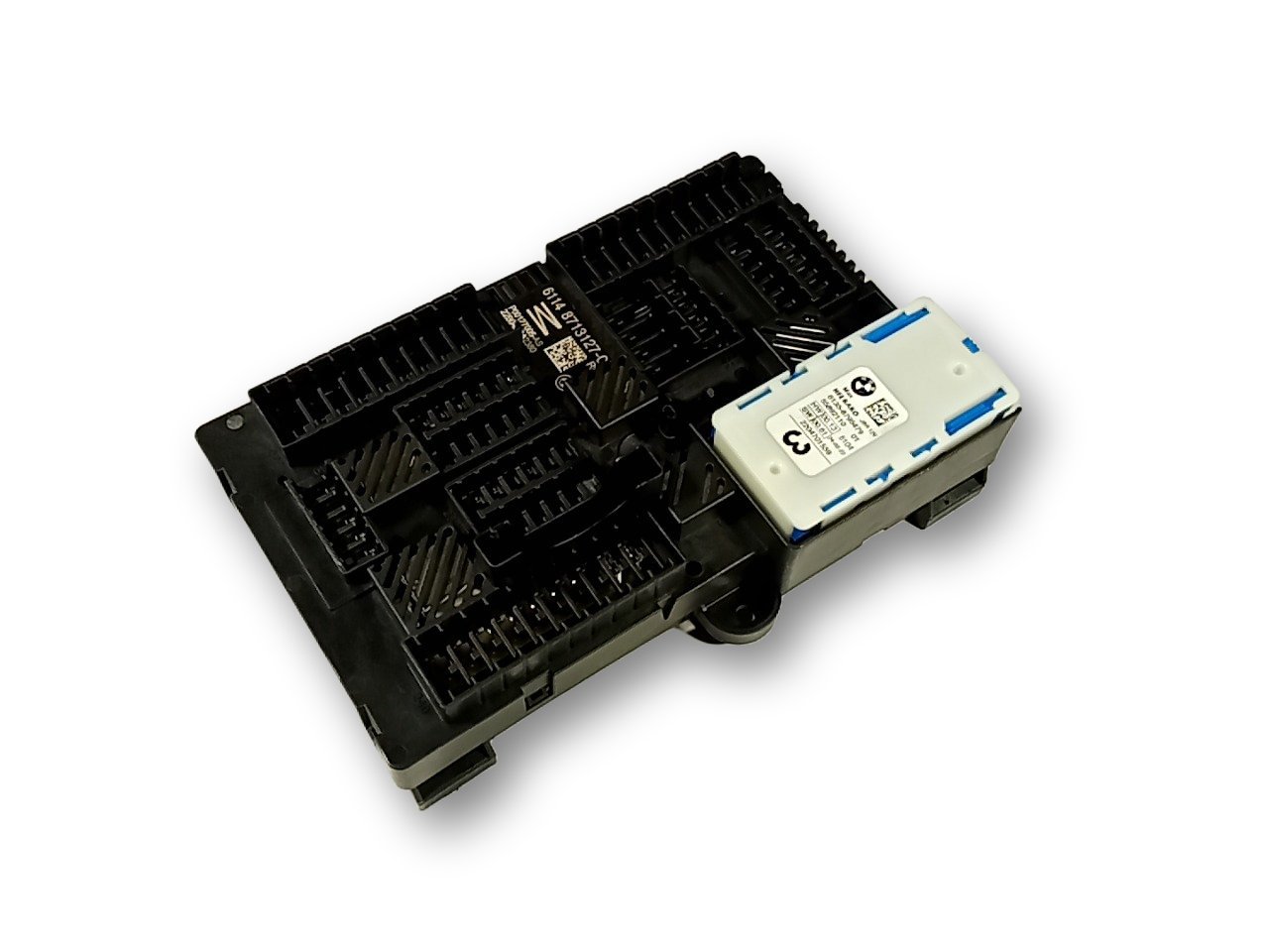 BMW 5 (G30 / G31) Fuse box set BMW M5 Fuse box set OEM 61148713127

Part codes...
