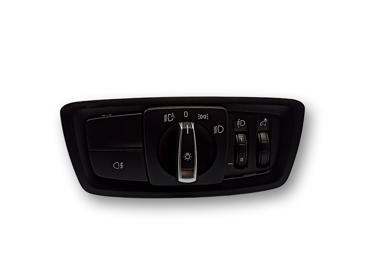 BMW X1 (F48) Esitulede / udutulede lüliti  BMW X1 Light switch OEM 61316847522

Part codes...
