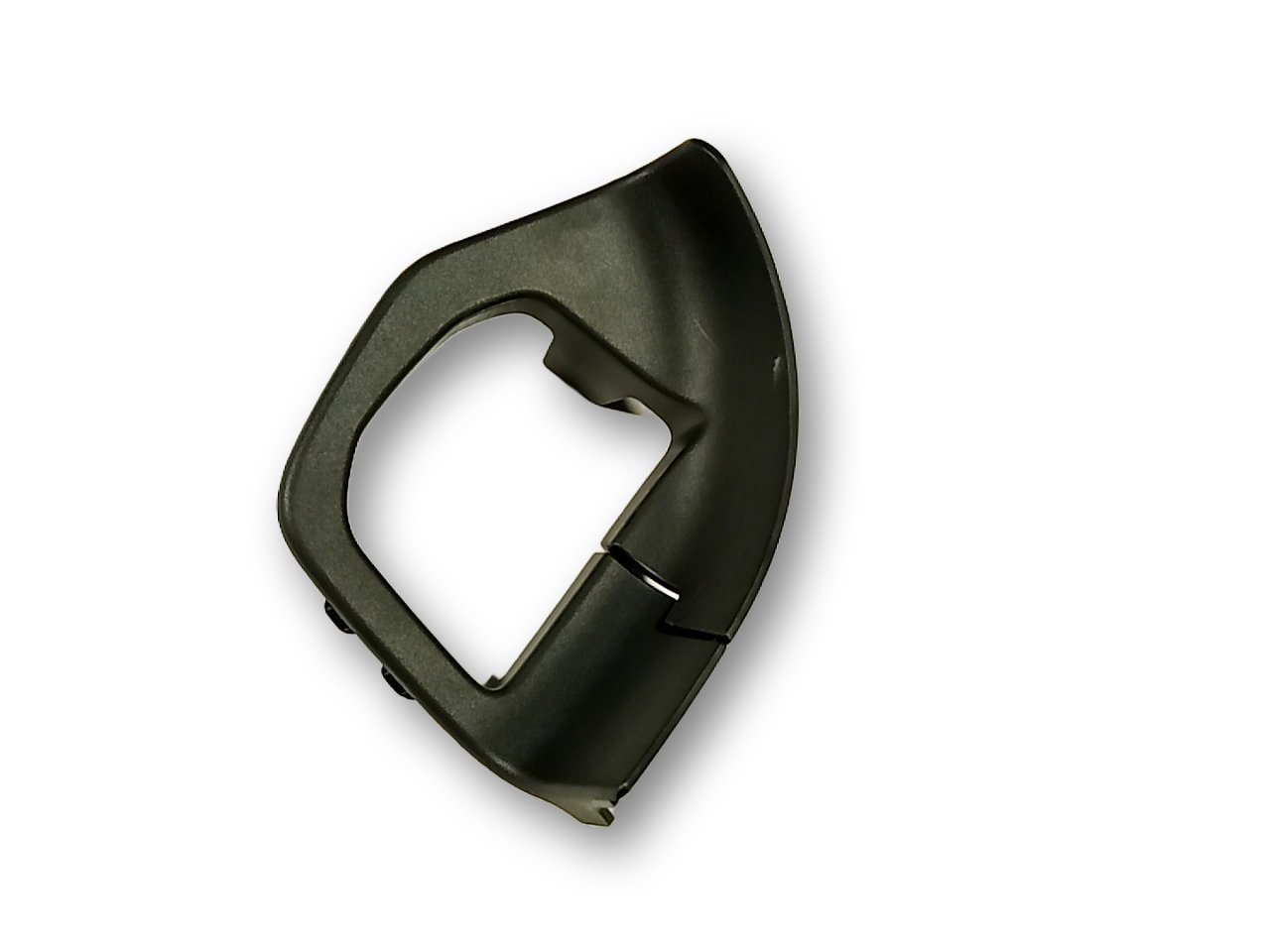 Other trunk/boot trim element Brand/Model: BMW 8 SERIES
Year: 2026

BMW 8 SER...