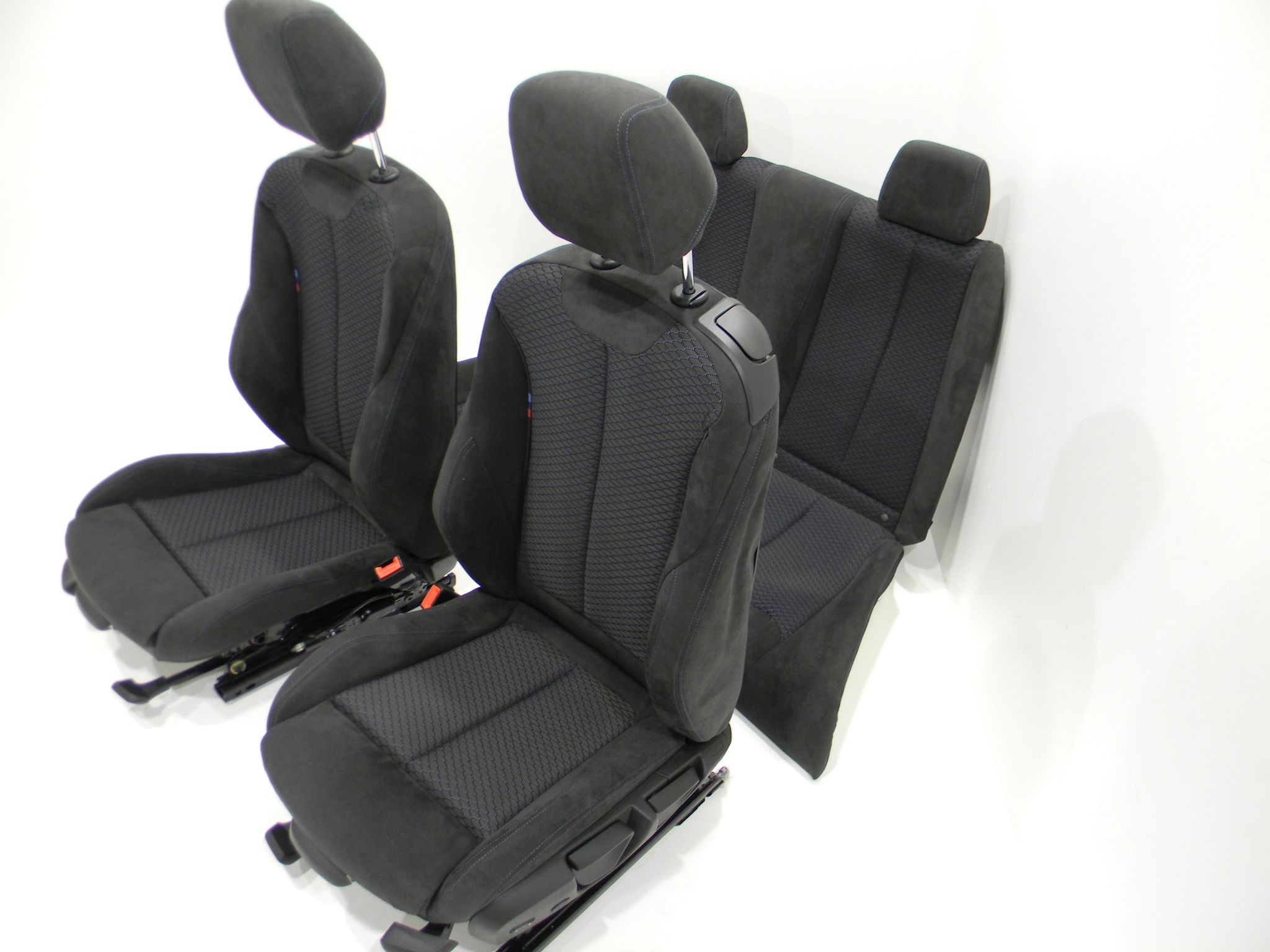 BMW 2 (F22 / F23) Seat Set BMW 2 SERIES Seat Set

Generation: 2 SERIES (F2...