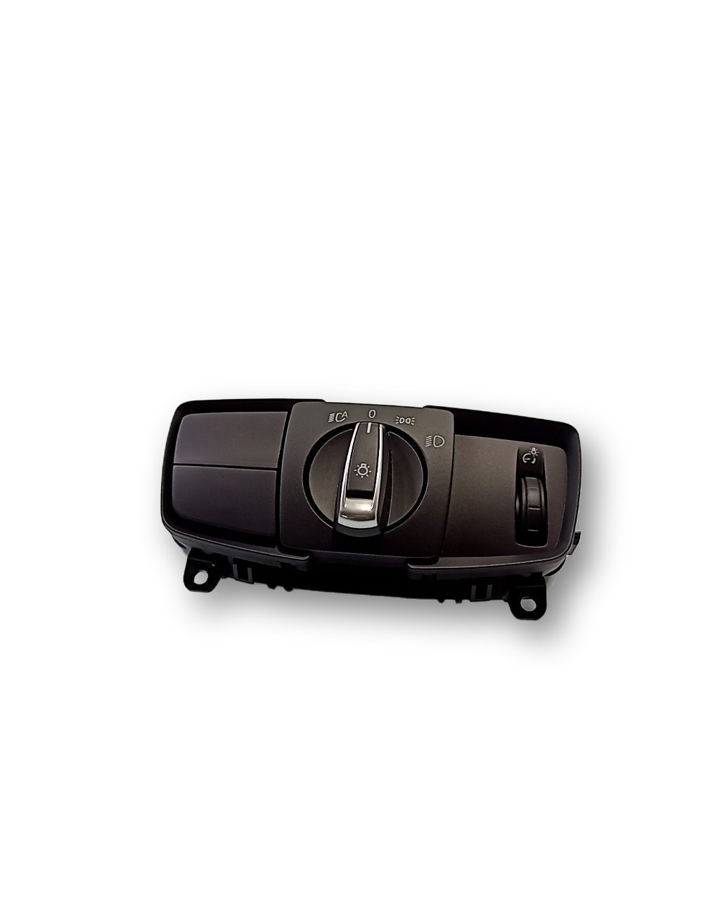 BMW 4 (F32 / F33 / F36) Esitulede / udutulede lüliti  BMW 4 SERIES Light switch OEM 61319288027

Part...