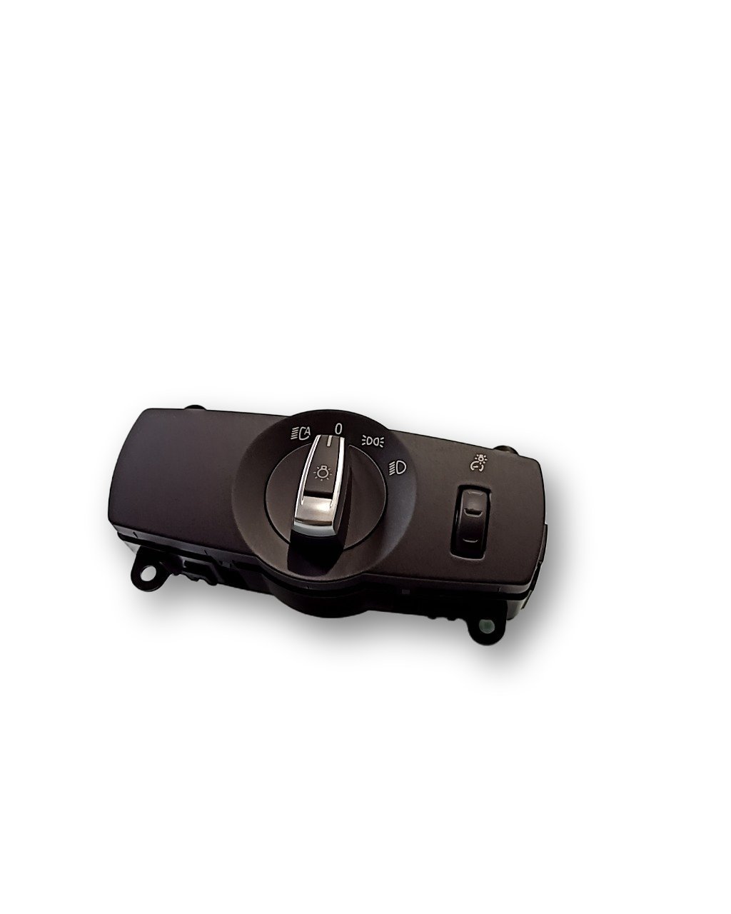 BMW 6 (F06 / F12 / F13) Esitulede / udutulede lüliti  BMW 6 SERIES Light switch OEM 61316803960

Part...