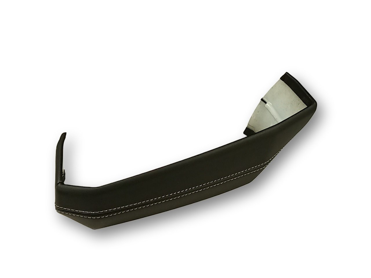 (B) pillar trim (top) Brand/Model: BMW 8 SERIES
Year: 2026

BMW 8 SER...