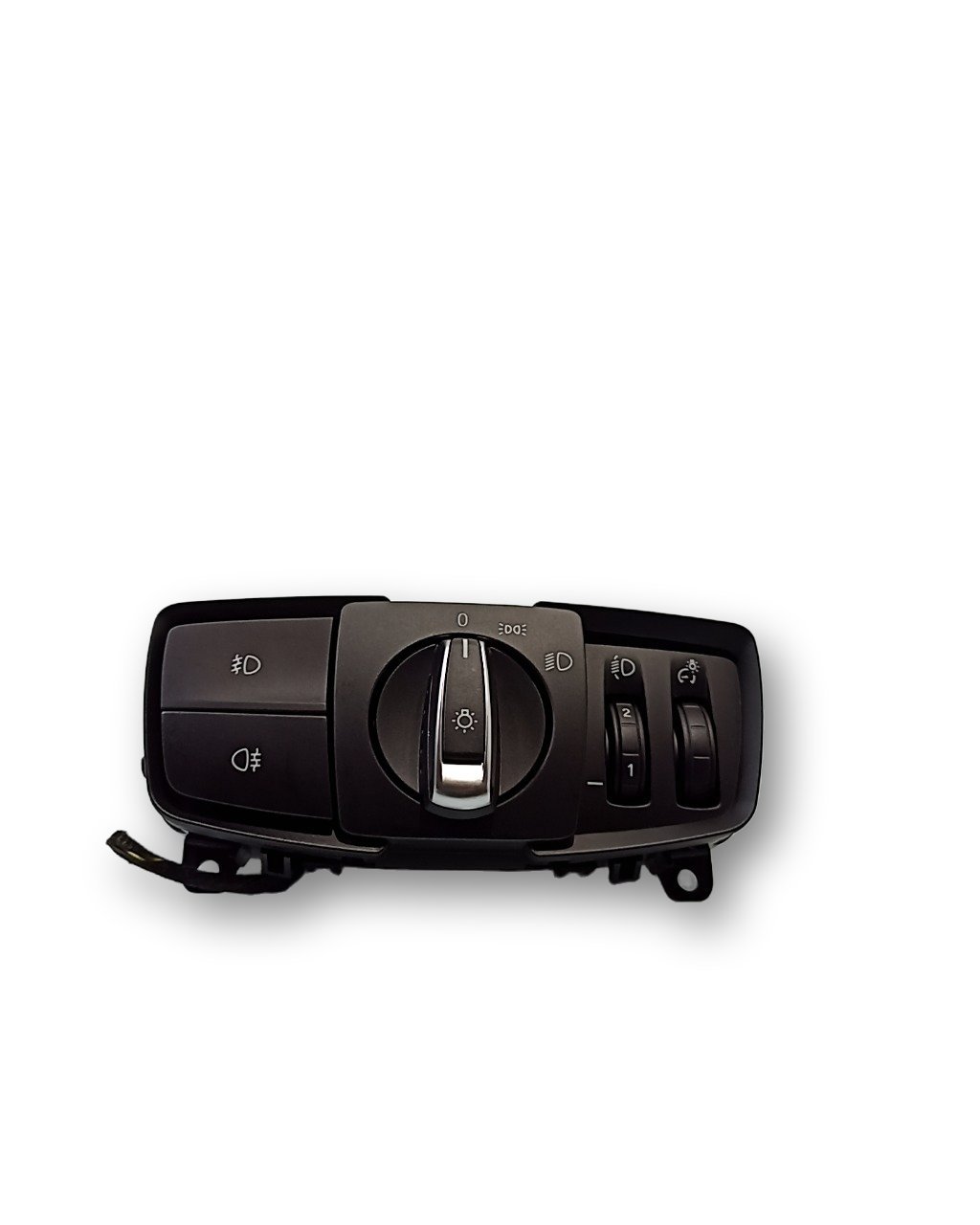 BMW 1 (F20 / F21) Esitulede / udutulede lüliti  BMW 1 SERIES Light switch OEM 61319265304

Part...