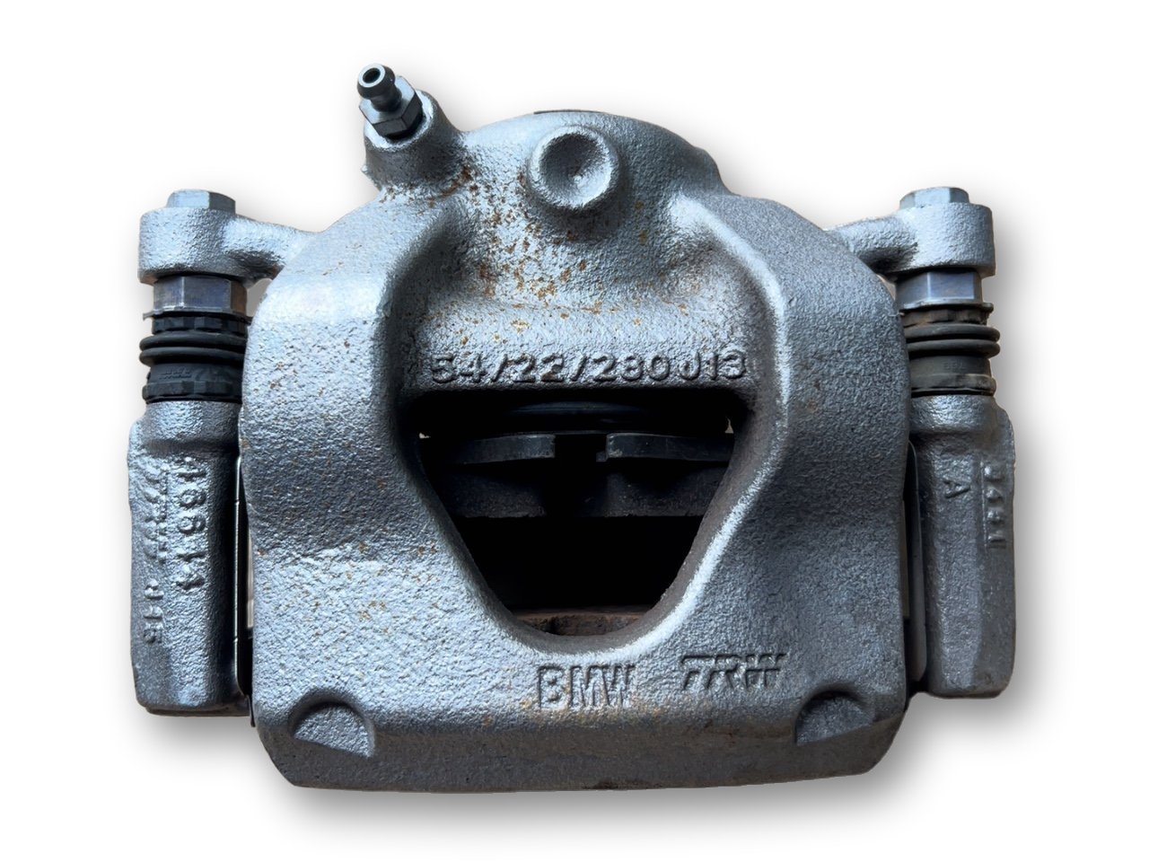 BMW 2 (F22 / F23) Front brake caliper BMW 2 SERIES Front brake caliper OEM 3411686026...