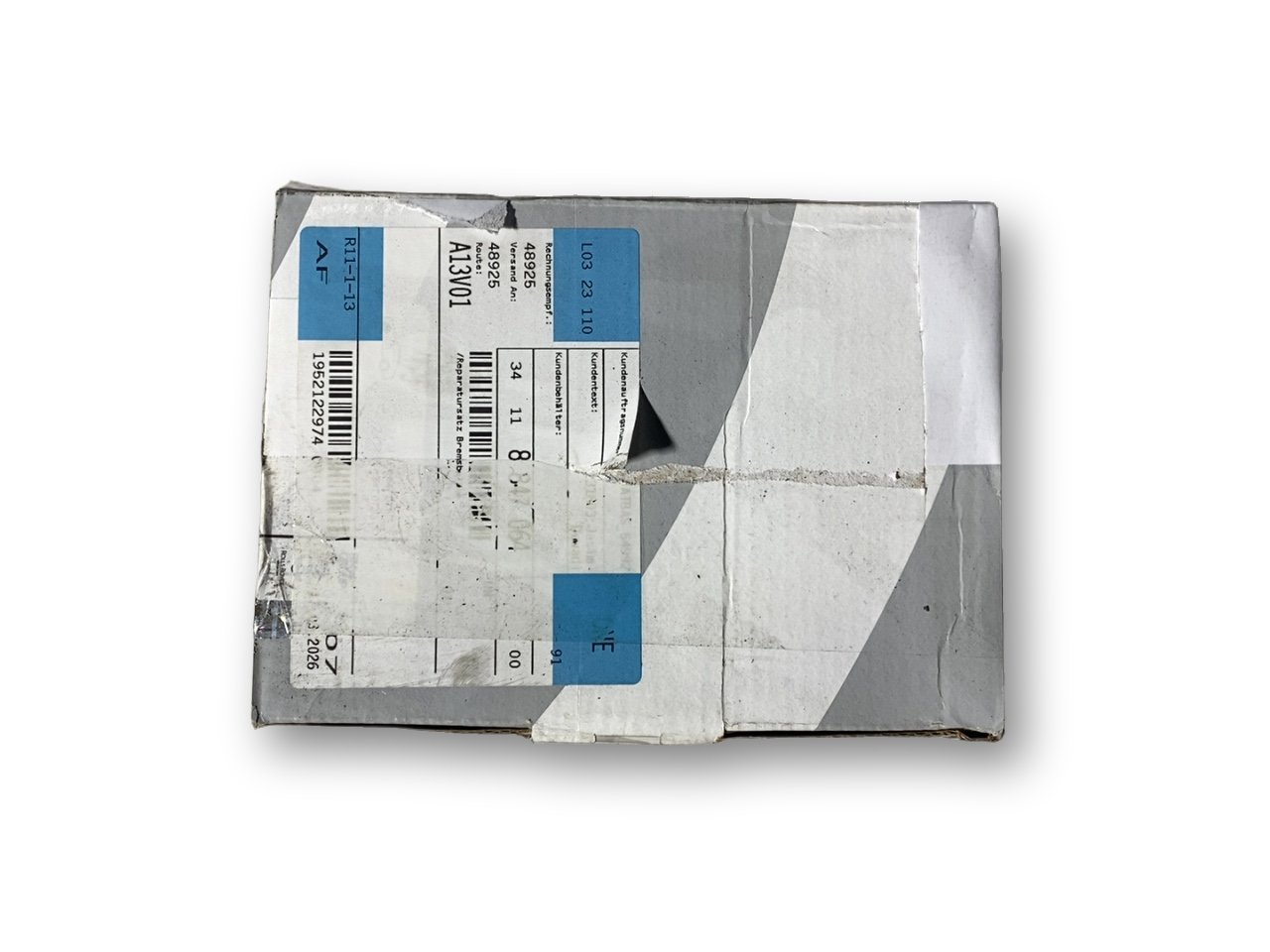 BMW 5 (F10 / F11) Brake pads (front) BMW 5 SERIES Brake pads (front) OEM 34116796844...