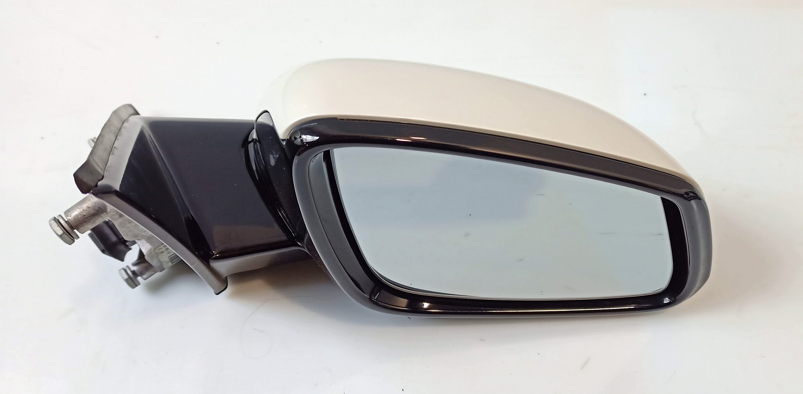 BMW X1 (F48) Front door electric wing mirror BMW X1 Front door electric wing mirror OEM 7377...