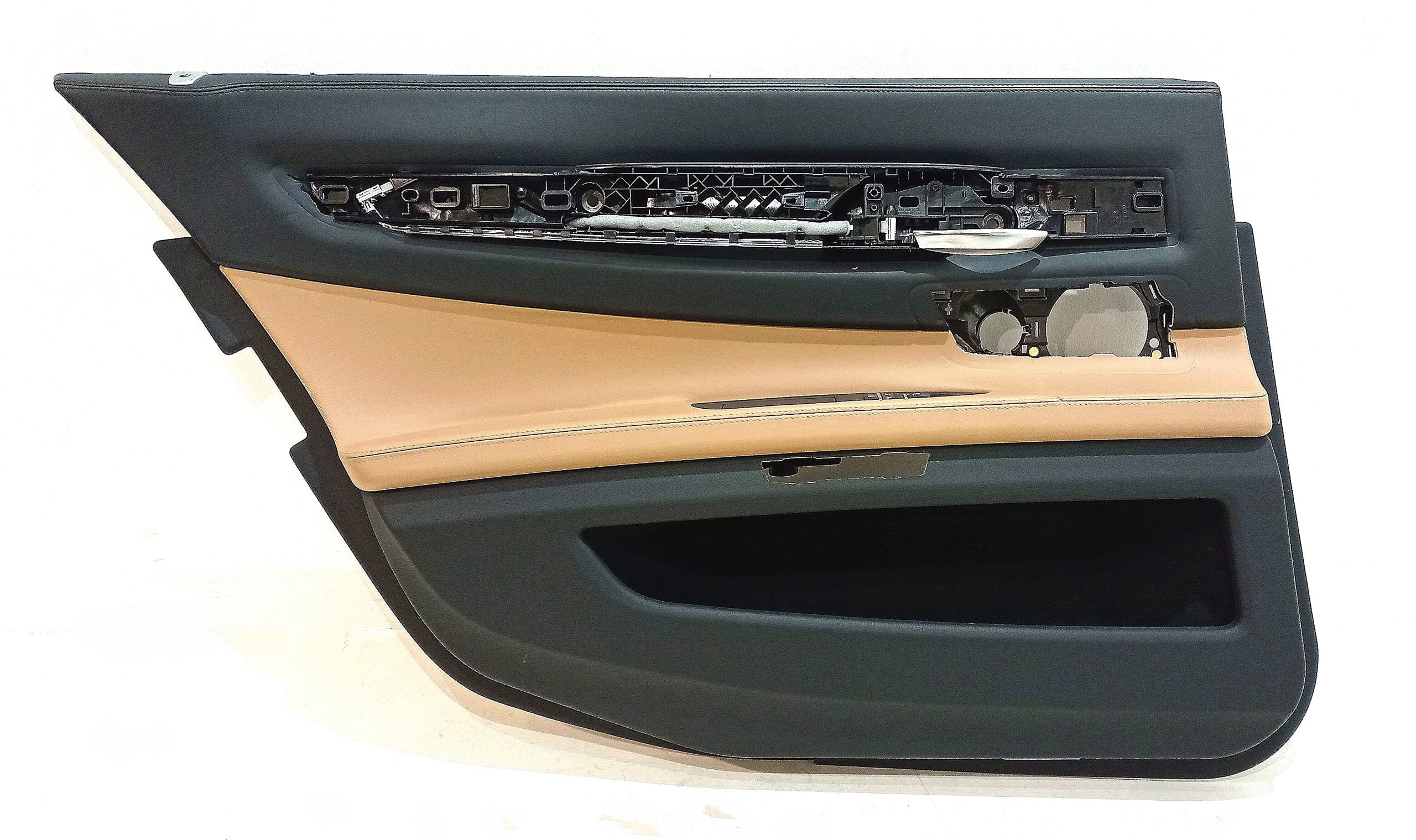 BMW 7 (G11 / G12) Rear door card panel trim BMW 7 SERIES Rear door card panel trim OEM 5142...
