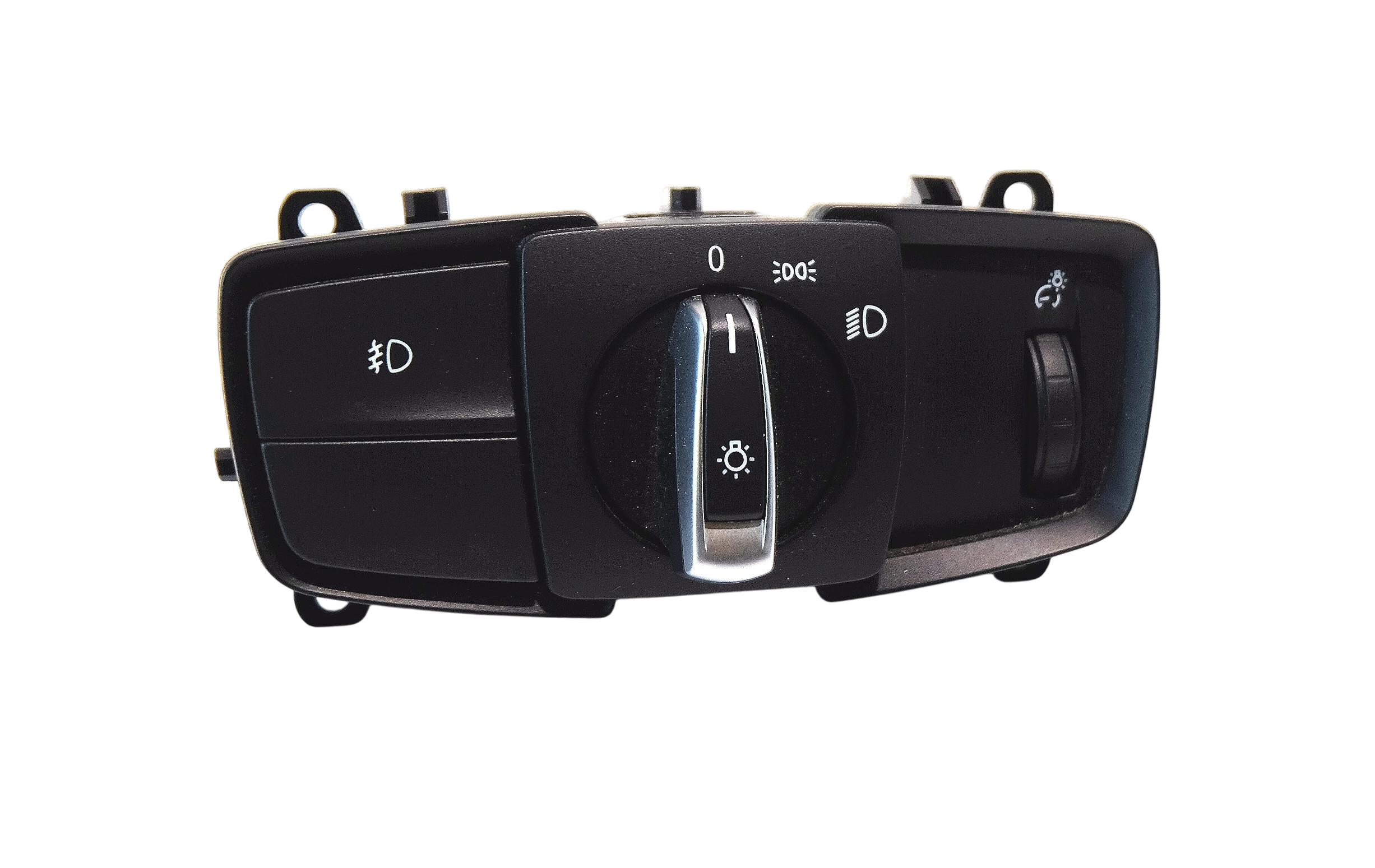 BMW 4 (F32 / F33 / F36) Light switch BMW 4 SERIES Light switch OEM 61319265296

Part...