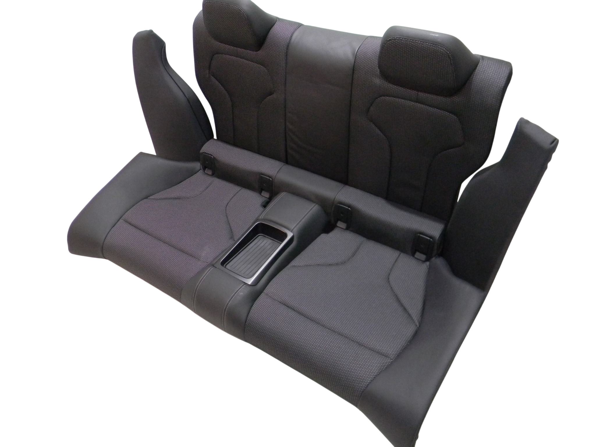 BMW 4 (G22 / G23 / G26)  Rear seat BMW M4 Rear Seat OEM AH82863

Part codes: AH828...