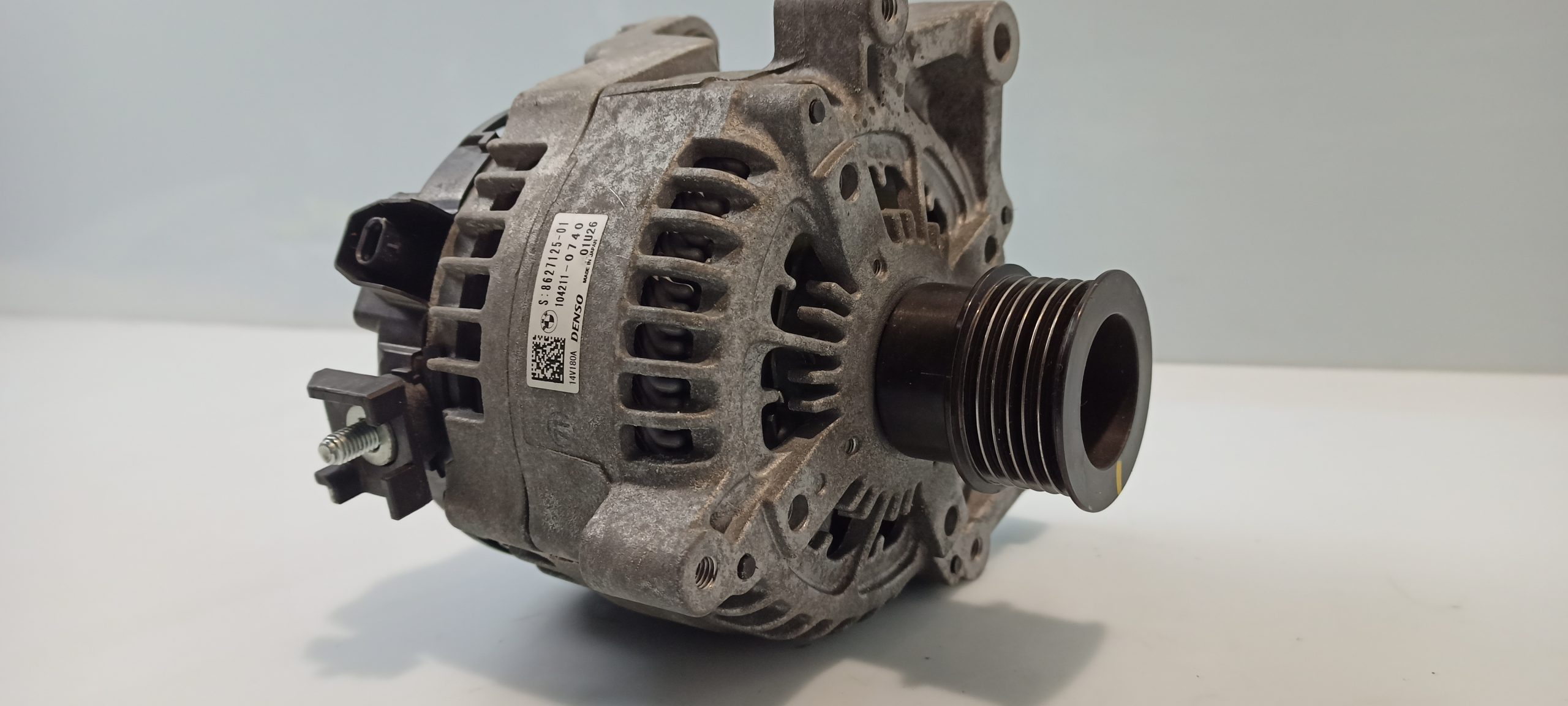 BMW 2 (F22 / F23) Generator/alternator BMW 2 SERIES Generator/alternator OEM 123186271...