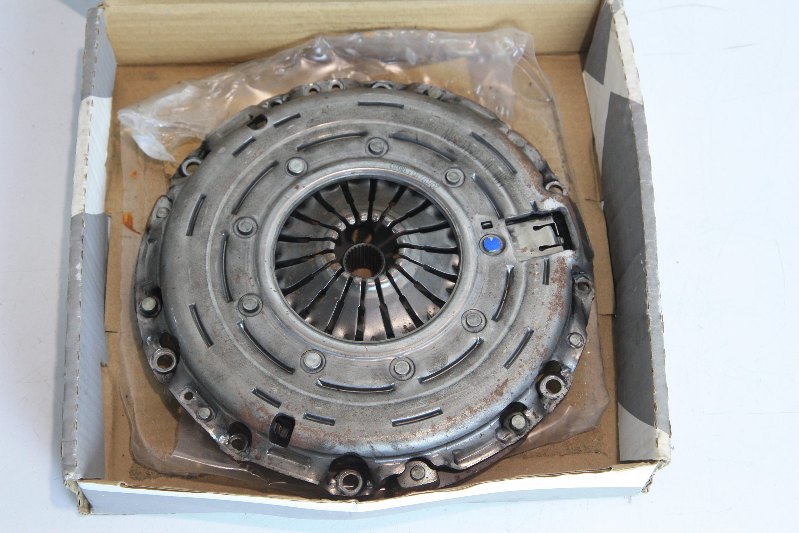 BMW 5 / i5 (G60 / G61) Clutch set kit BMW MINI Cabrio R57, MINI Cabrio R57 LCI, MINI ...