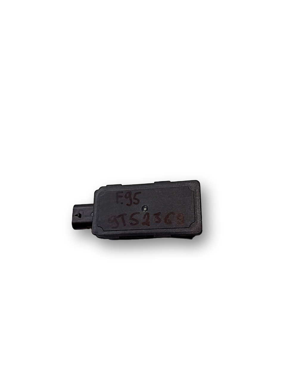 BMW 5 / i5 (G60 / G61) Antenna control unit BMW 5' G60 Saloon, 7' G70 Antenna control unit ...