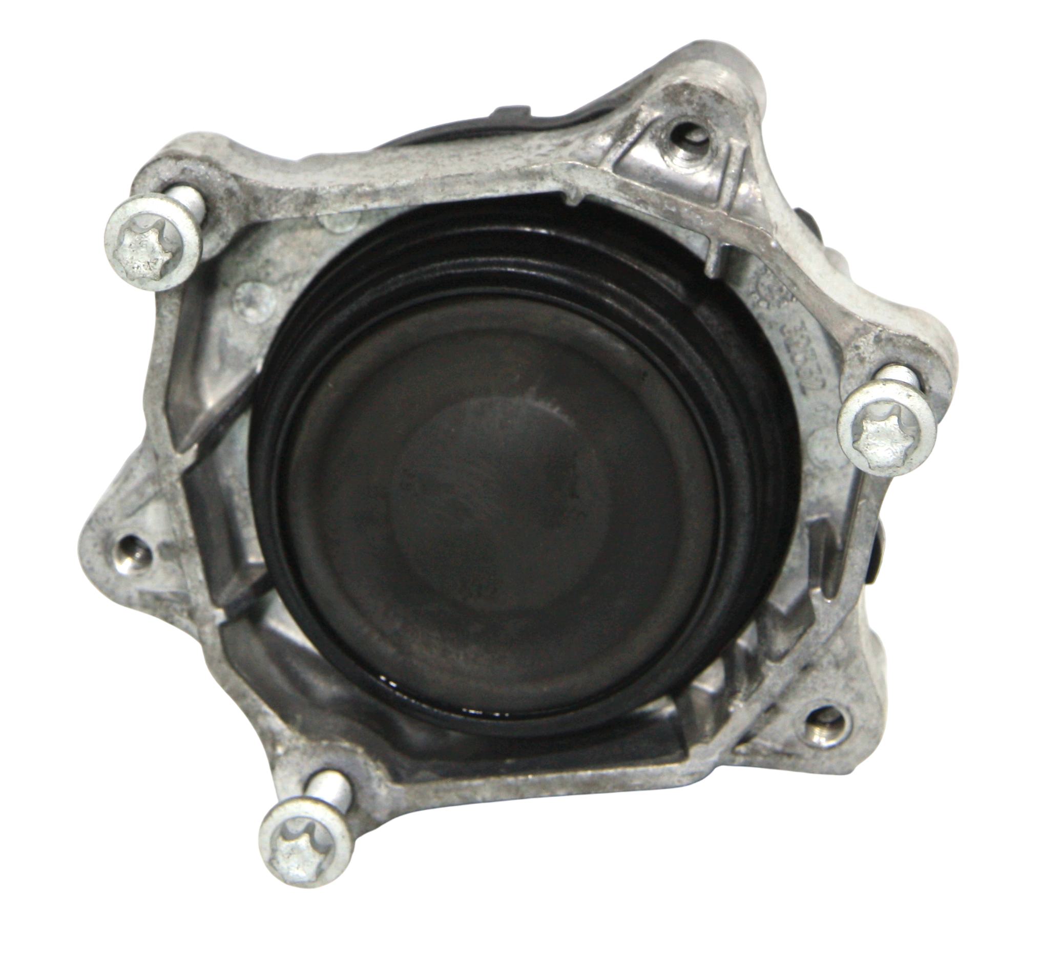 BMW 3 (F30 / F31) Engine mount bracket BMW 3 SERIES Engine mount bracket OEM 221140951...