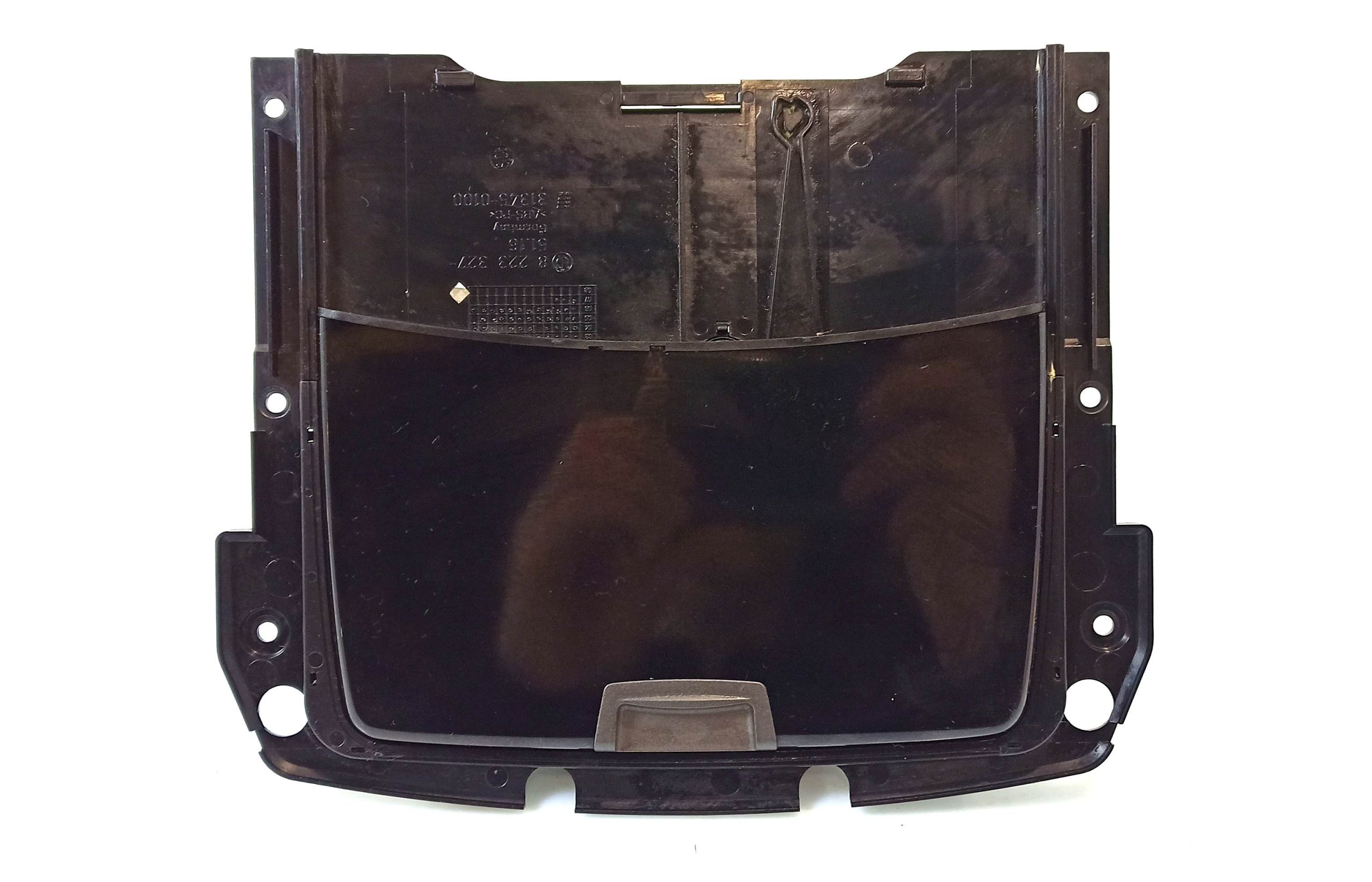 BMW 7 (F01 / F02 / F03 / F04) Ashtray Front BMW 7 SERIES Ashtray Front OEM 51168033696

Par...