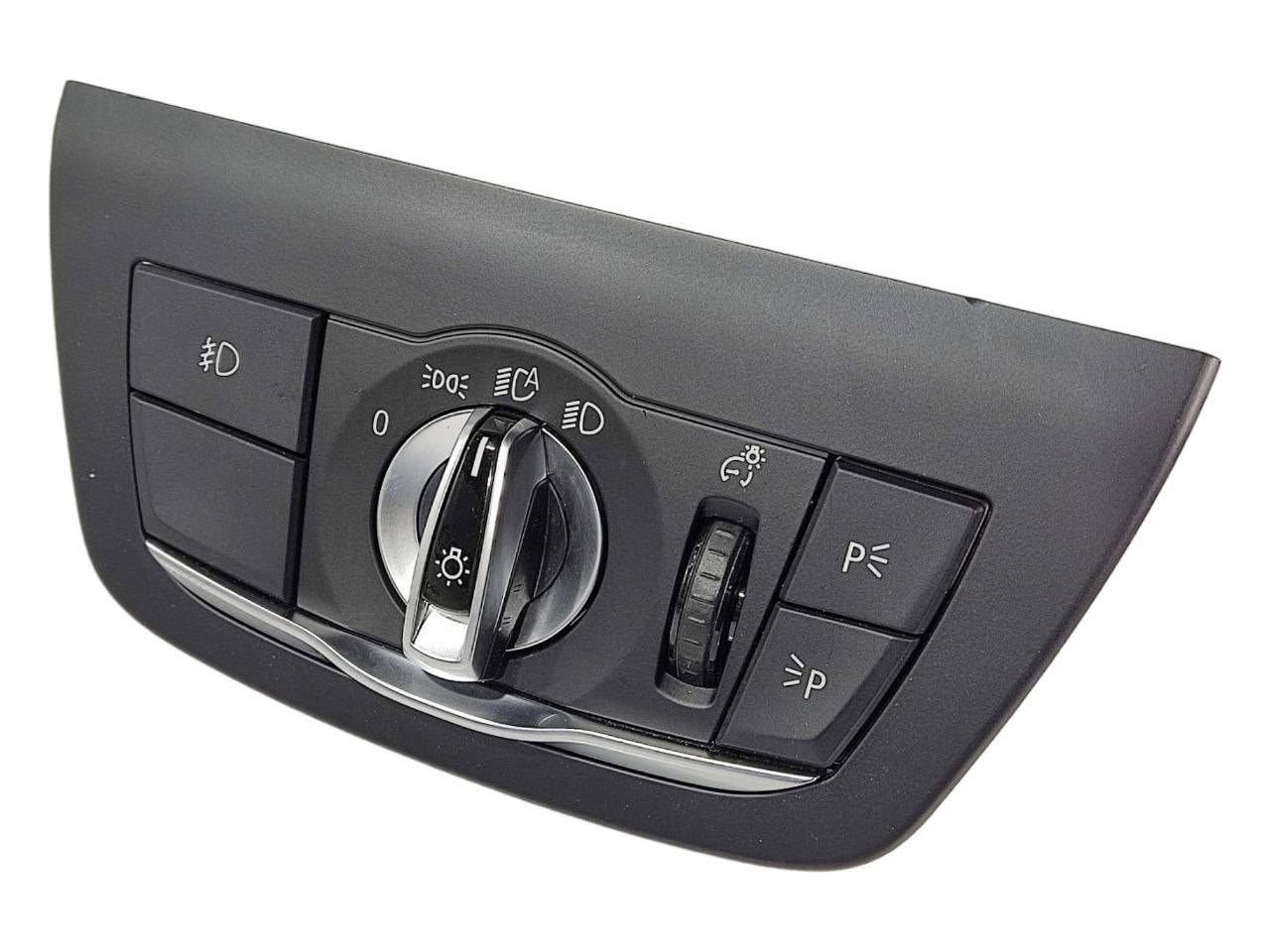 BMW X3 (G45) Light switch BMW X3 Light switch OEM 61316995031

Part codes...