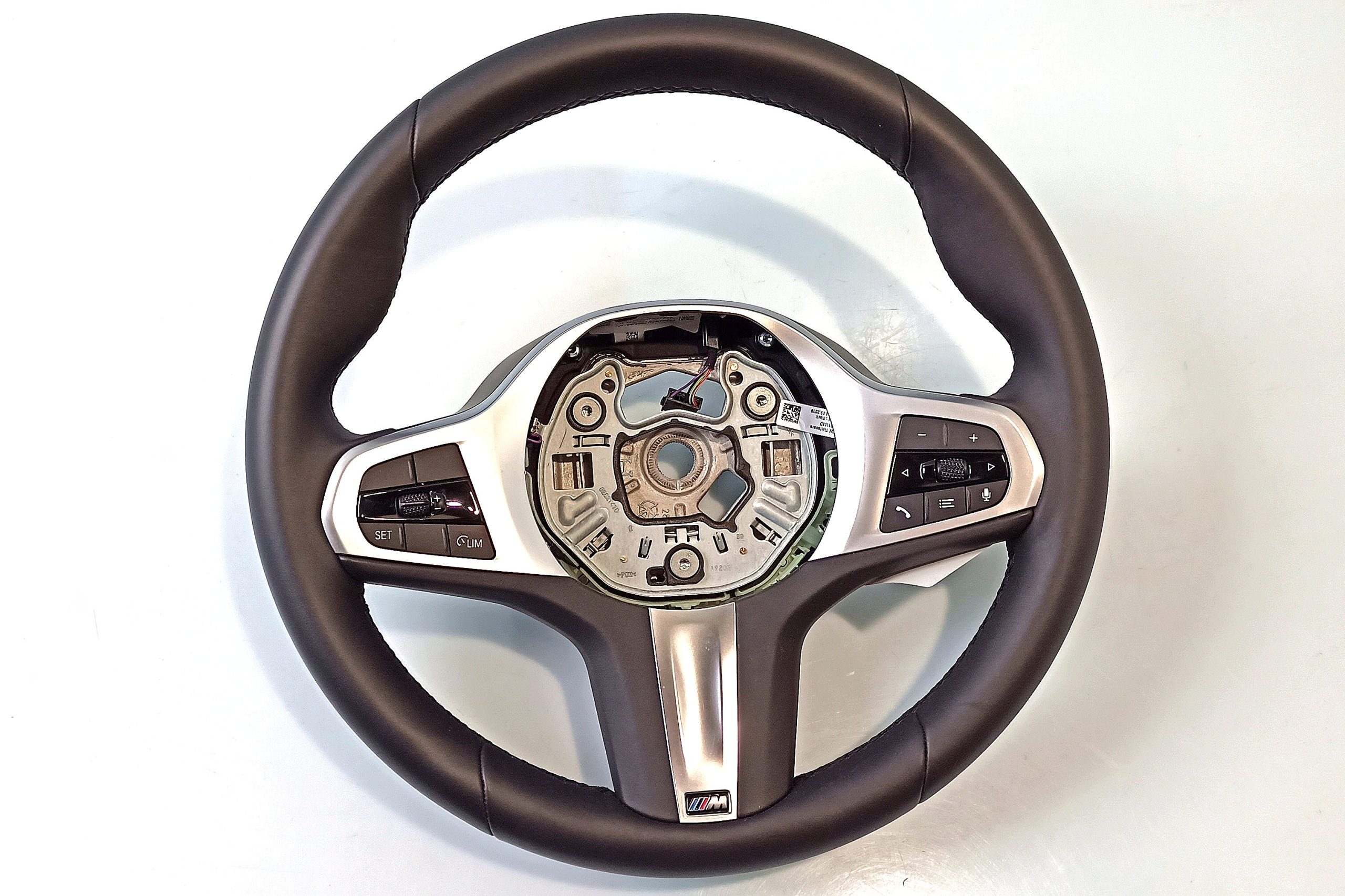 BMW 4 (G22 / G23 / G26)  steering wheel