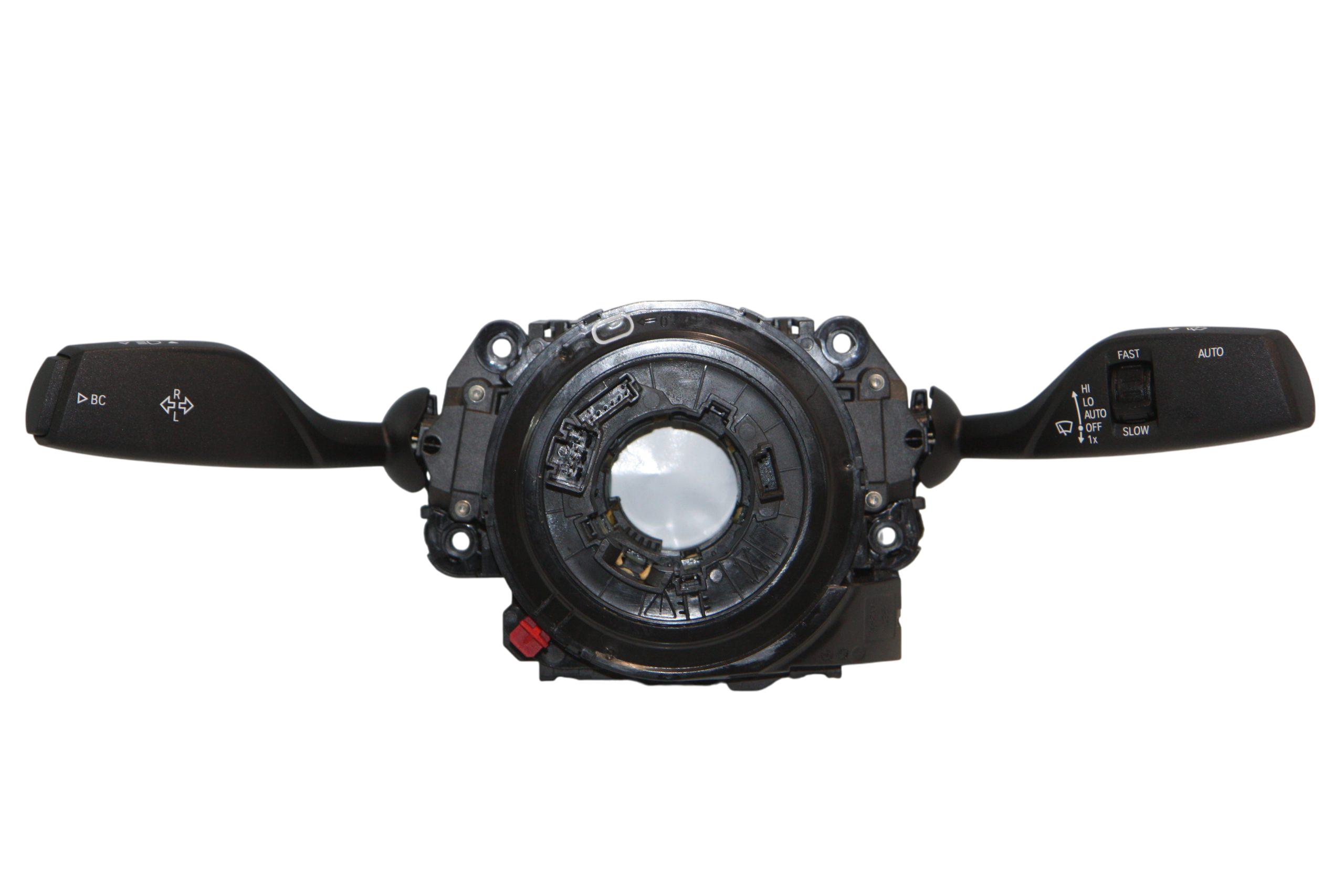 Wiper turn signal indicator stalk/switch