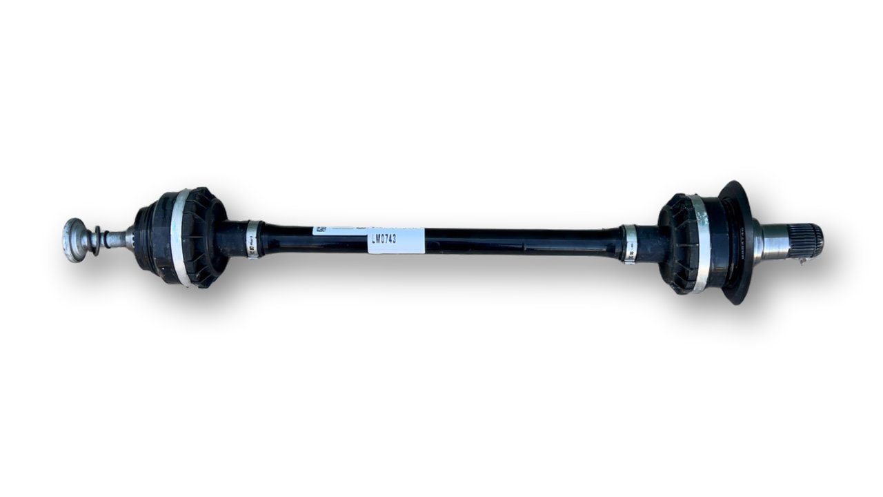 BMW 3 (G20 / G21) Rear driveshaft BMW 3 SERIES Rear driveshaft OEM 33205A74AB3

P...