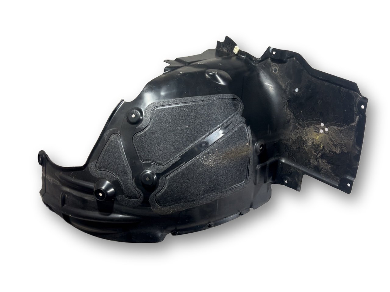 BMW 4 (G22 / G23 / G26)  Front wheel arch liner splash guards BMW 4 SERIES Front wheel arch liner splash guar...