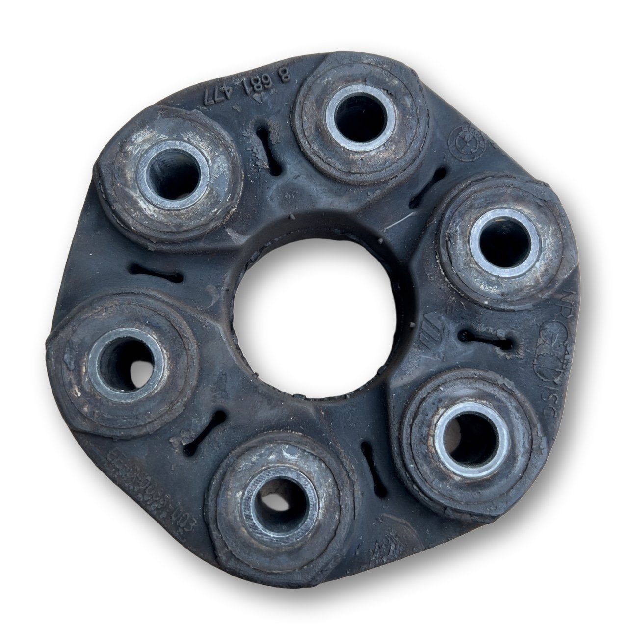 BMW 4 (G22 / G23 / G26)  Rear prop shaft donut coupling/joint BMW 4 SERIES Rear prop shaft donut coupling/joi...