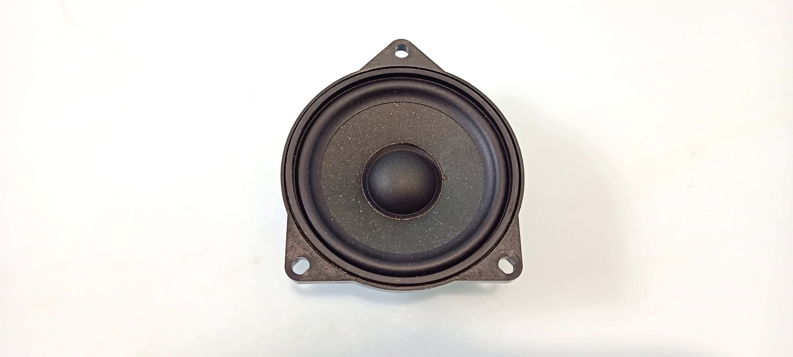 BMW X3 (G45) Front door speaker BMW X3 Front door speaker OEM 65136809628

Part...