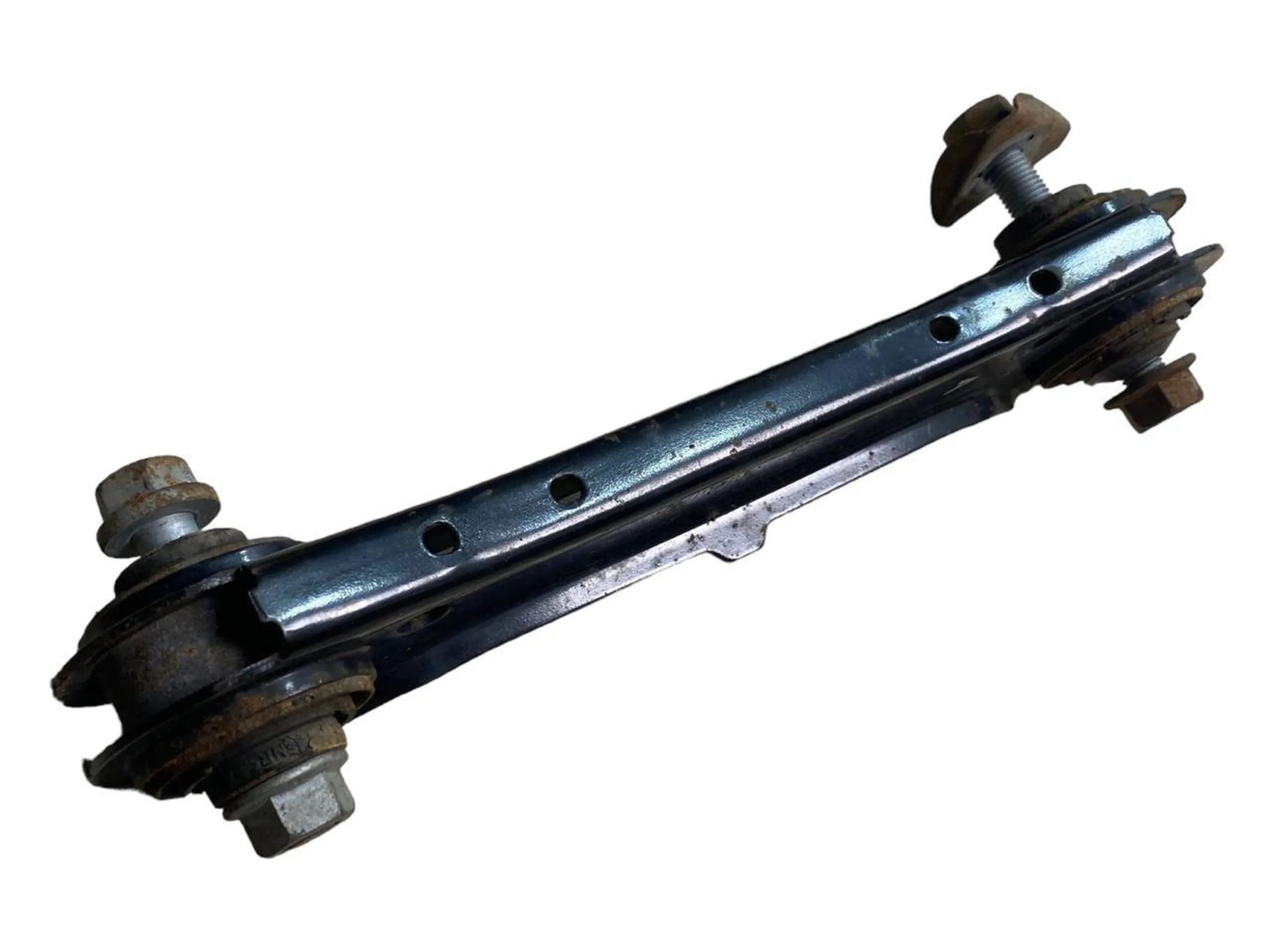 BMW X1 (E84) Rear control arm BMW X1 Rear control arm OEM 33326782237

Part c...