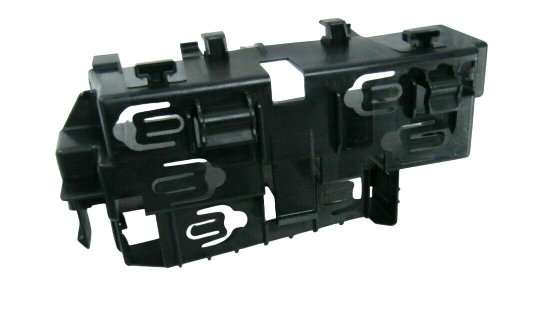 BMW X3 (F25) Fuse module BMW X3 Fuse module OEM 61359216244

Part codes:...