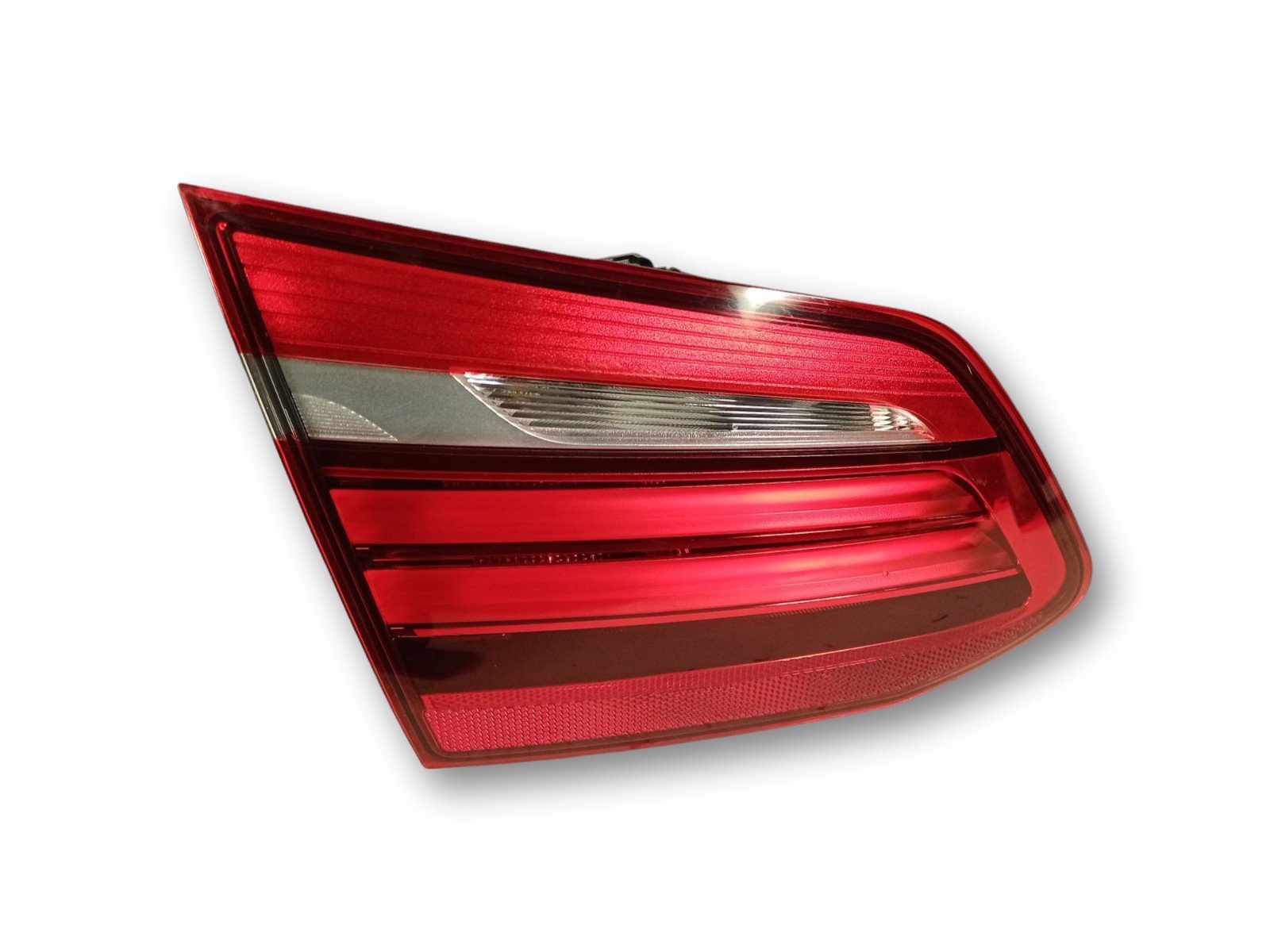 BMW 2 (F22 / F23) Tailgate rear/tail lights BMW 2 SERIES Tailgate rear/tail lights OEM 6321...