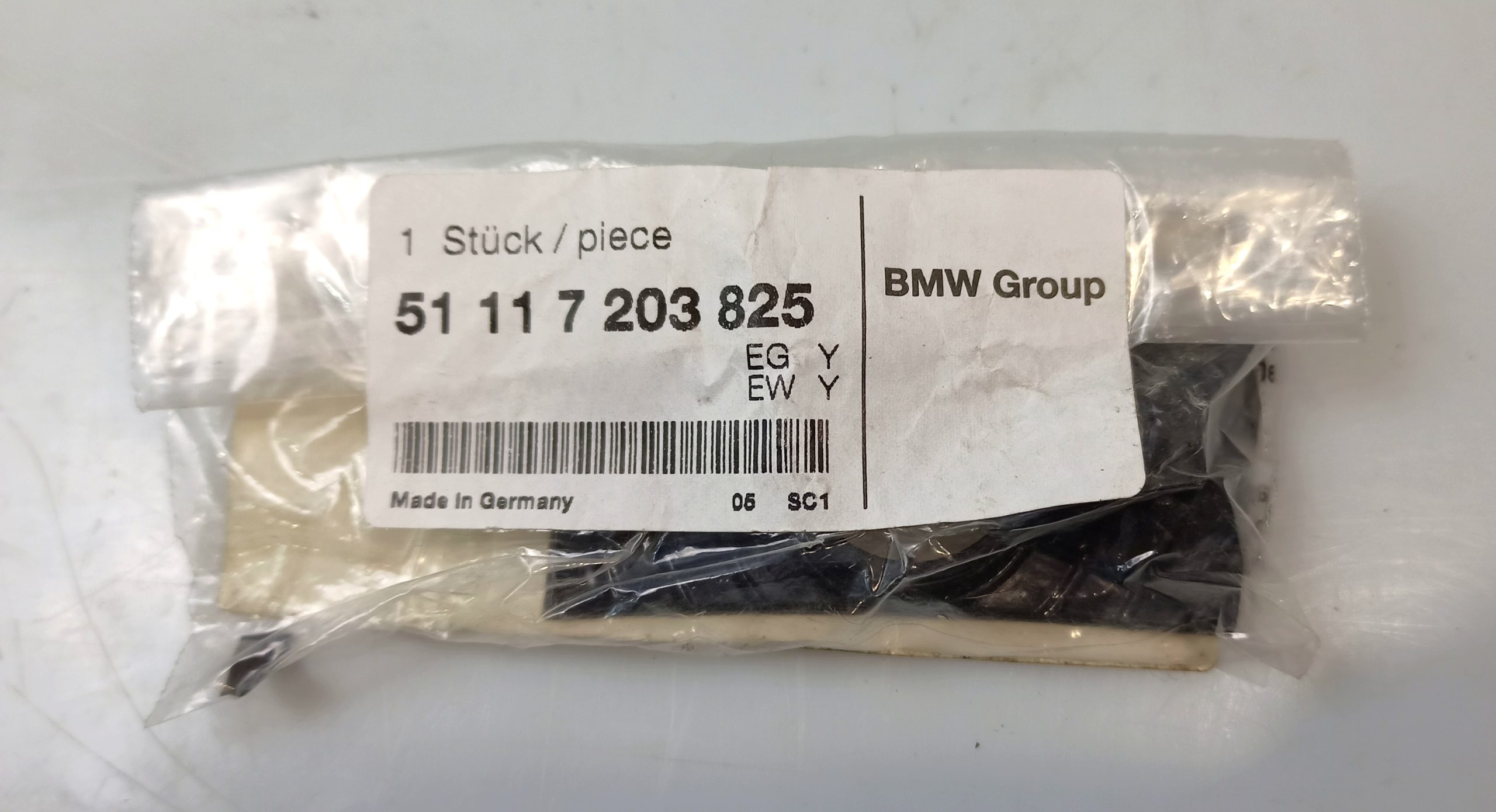 BMW 7 (G11 / G12) EXMAESTRO OTHER BMW 7 SERIES EXMAESTRO OTHER OEM 51117203825

P...