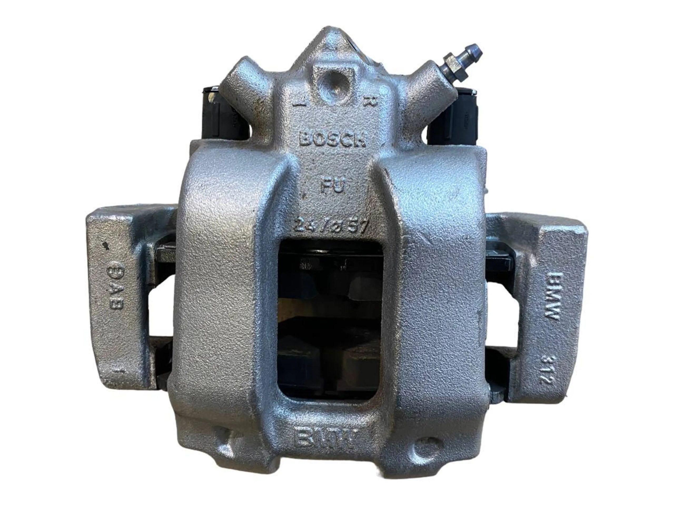 BMW 3 (F30 / F31) Front brake caliper BMW 3 SERIES Front brake caliper OEM 3411685768...