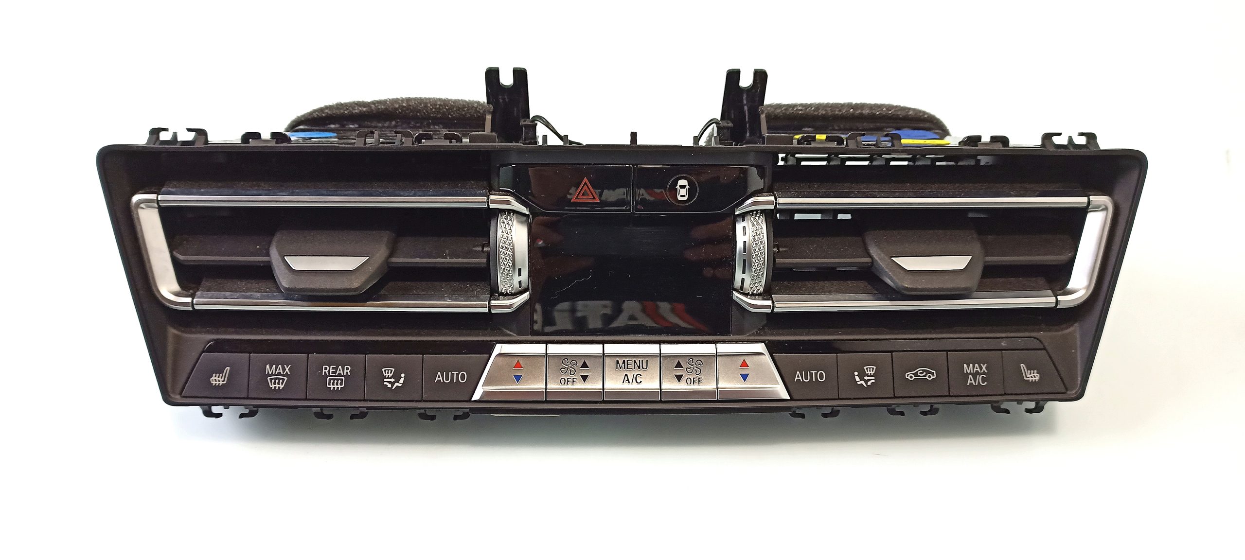 Climate control unit Brand/Model: BMW 8 SERIES
Year: 2026

BMW 8 SER...