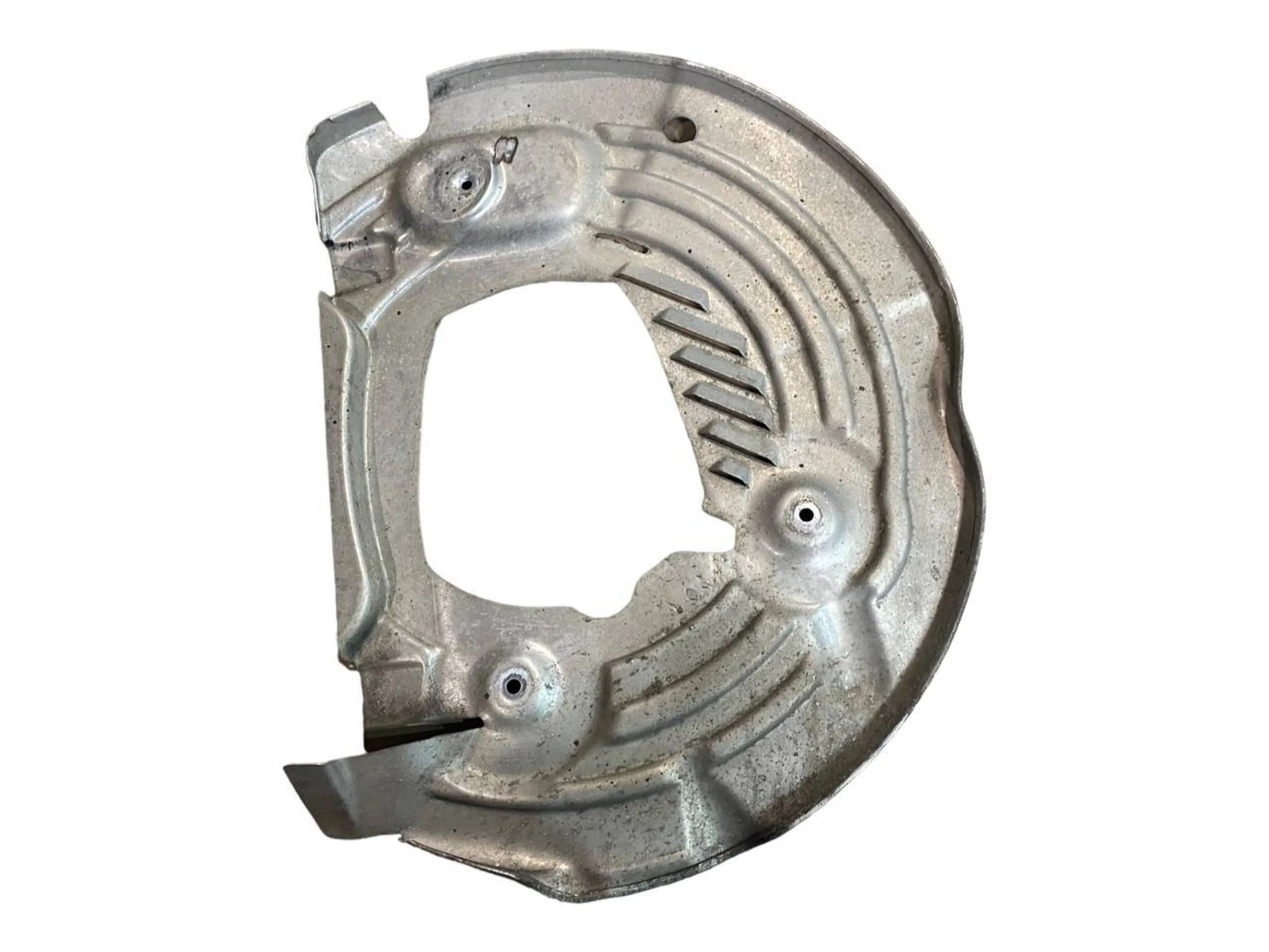 Front brake disc dust cover plate Brand/Model: BMW 8 SERIES
Year: 2026

BMW 8 SER...