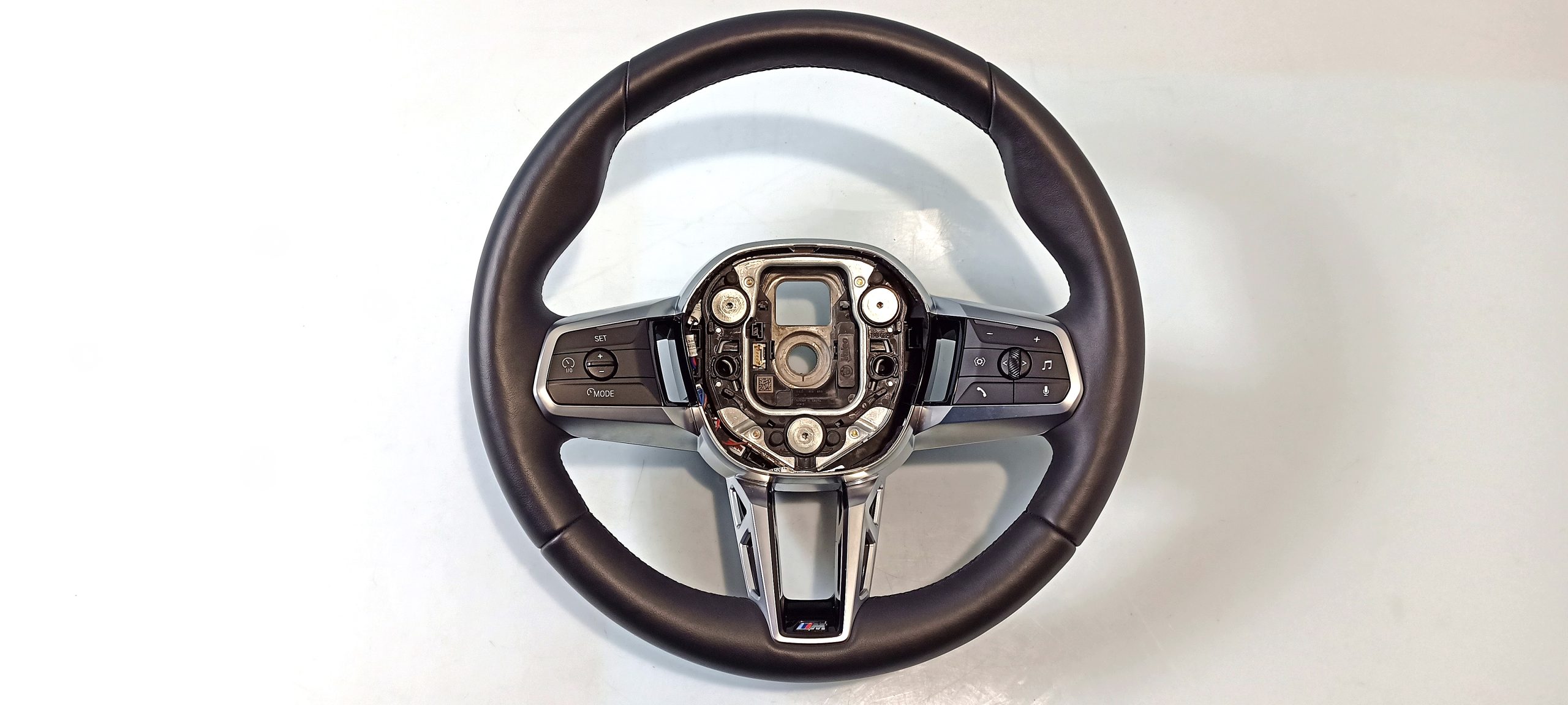 BMW 1 (F70) steering wheel BMW X1L U12 Steering Wheel OEM 32305A893A5

Par...