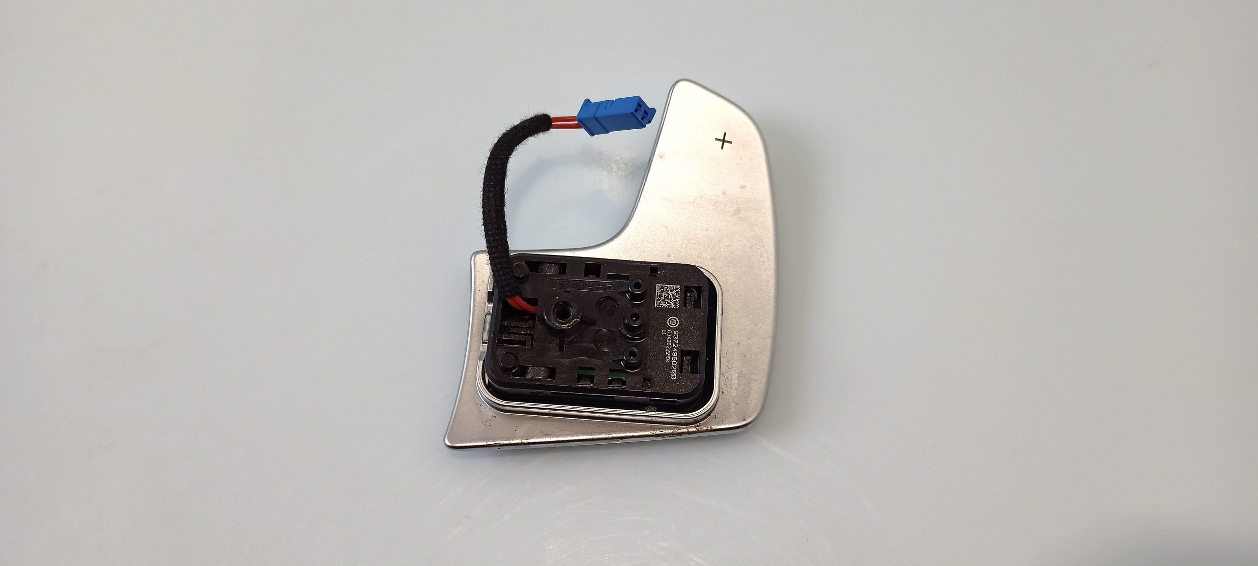 Gear shift switch/knob Brand/Model: BMW 8 SERIES
Year: 2026

BMW 8 SER...