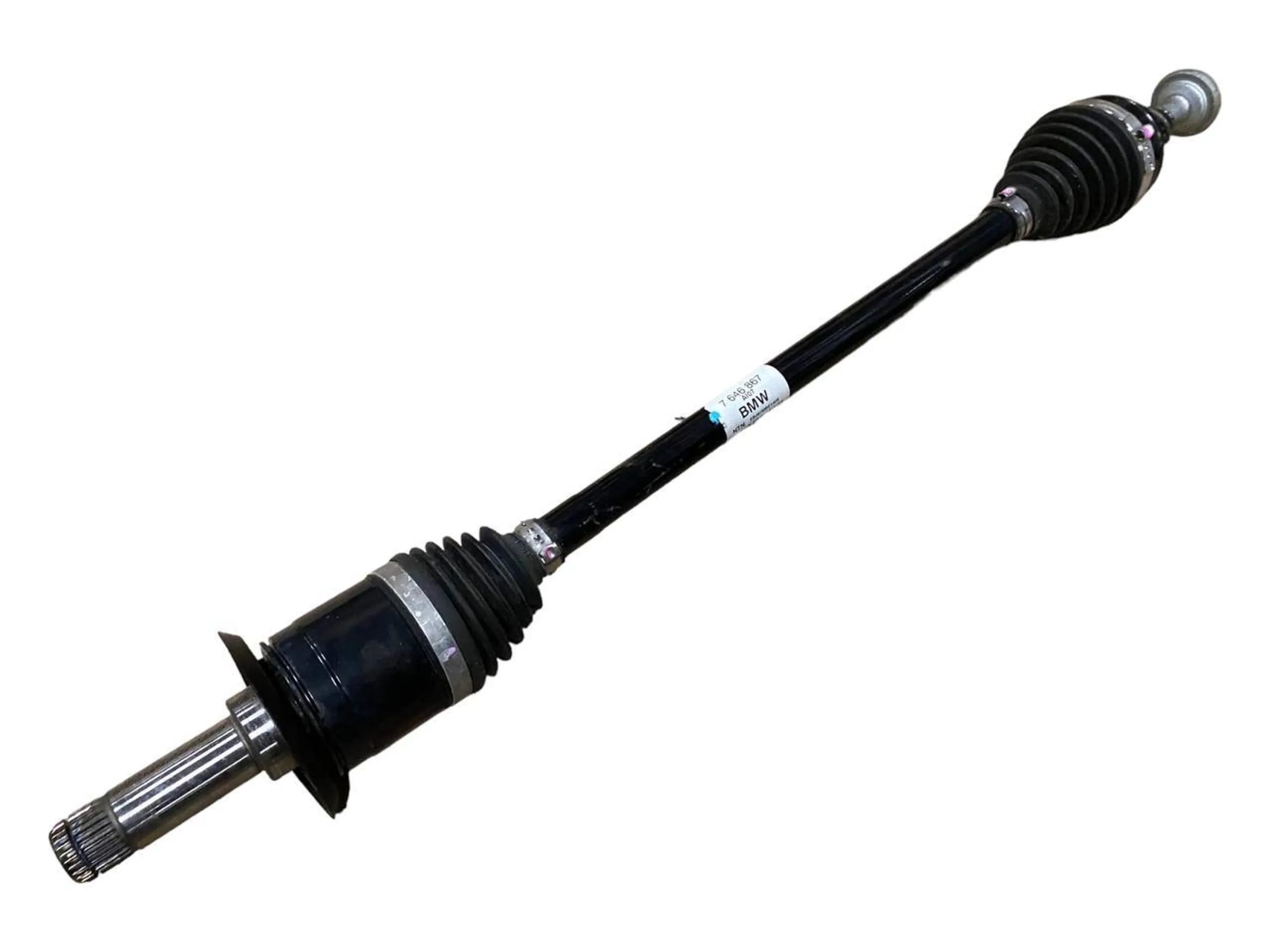 BMW 2 (F22 / F23) Rear driveshaft BMW 2 SERIES Rear driveshaft OEM 33207646867

P...